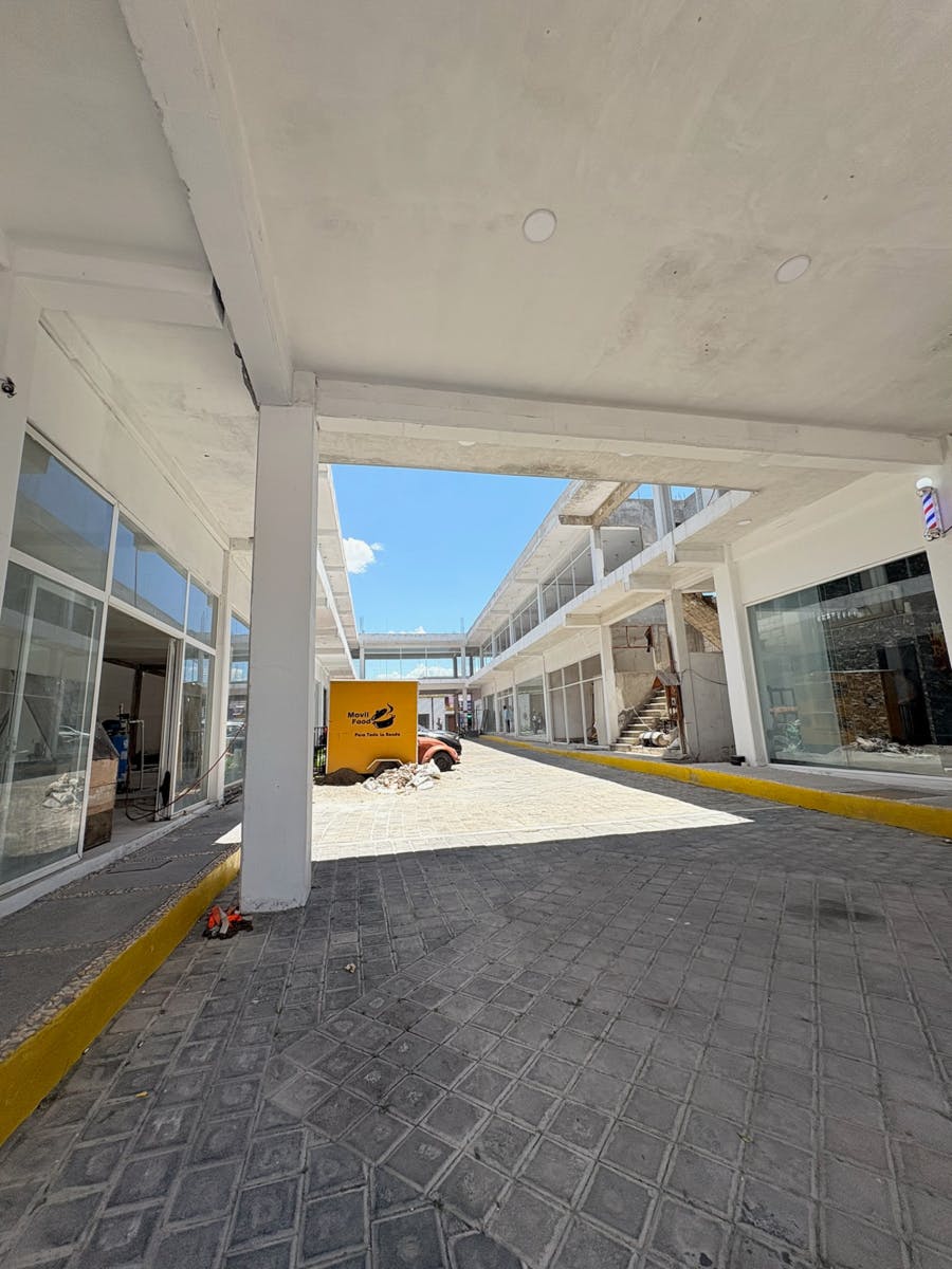 Local Comercial Spot2