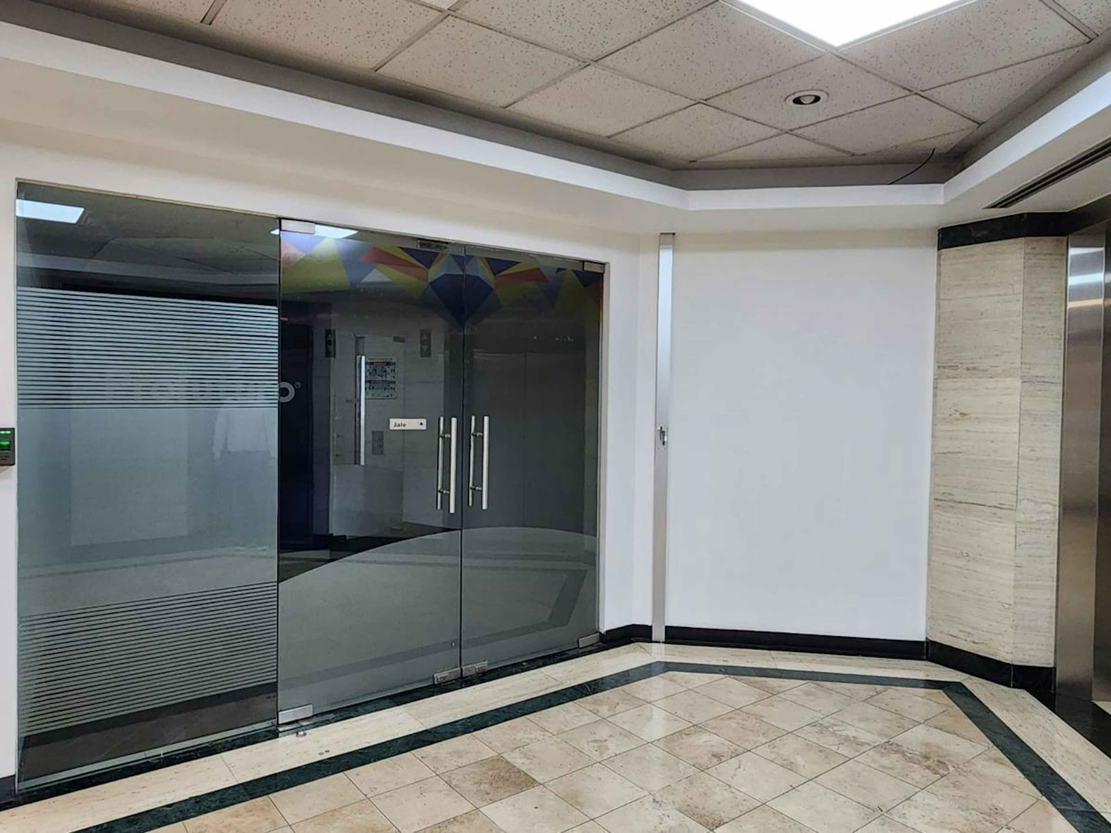 Av. Chapultepec Nte. 15