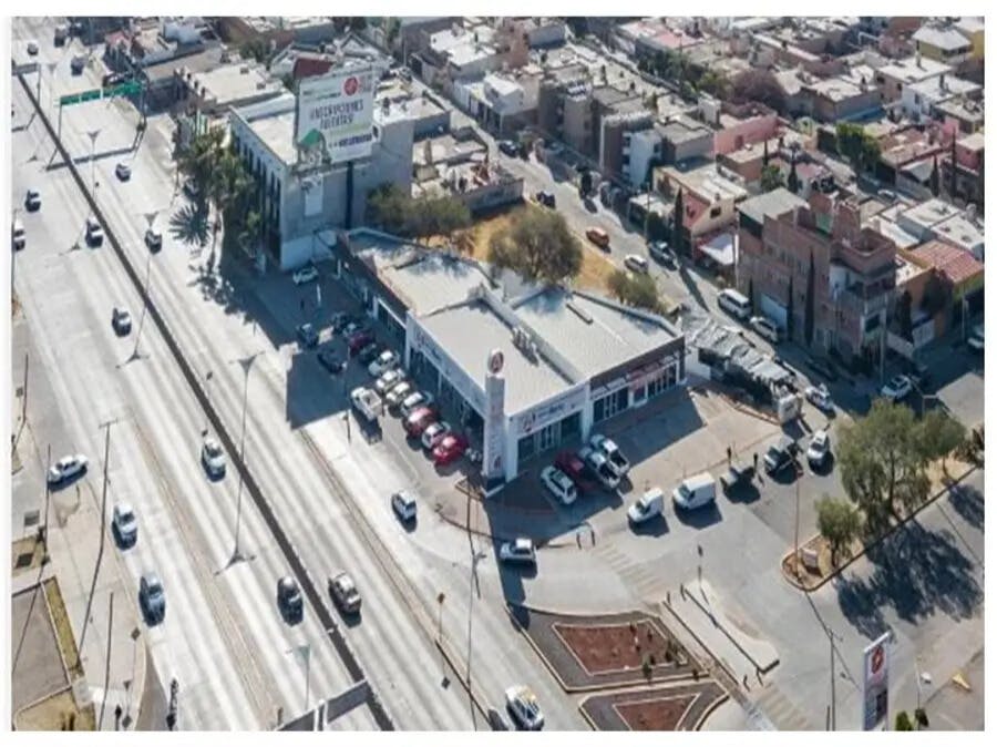 Local Comercial Spot2