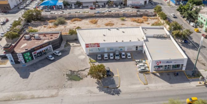 Local Comercial Spot2