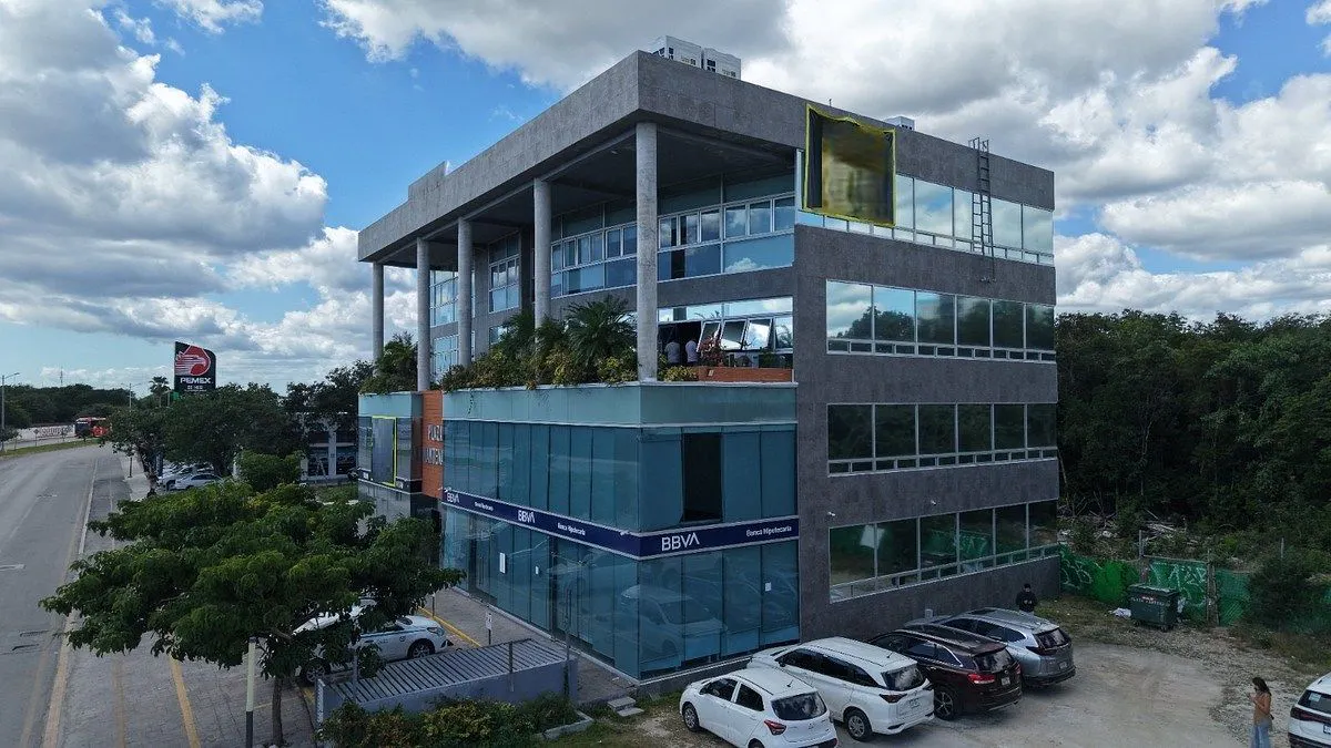 Local Comercial Spot2