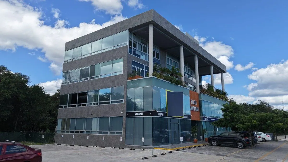 Local Comercial Spot2