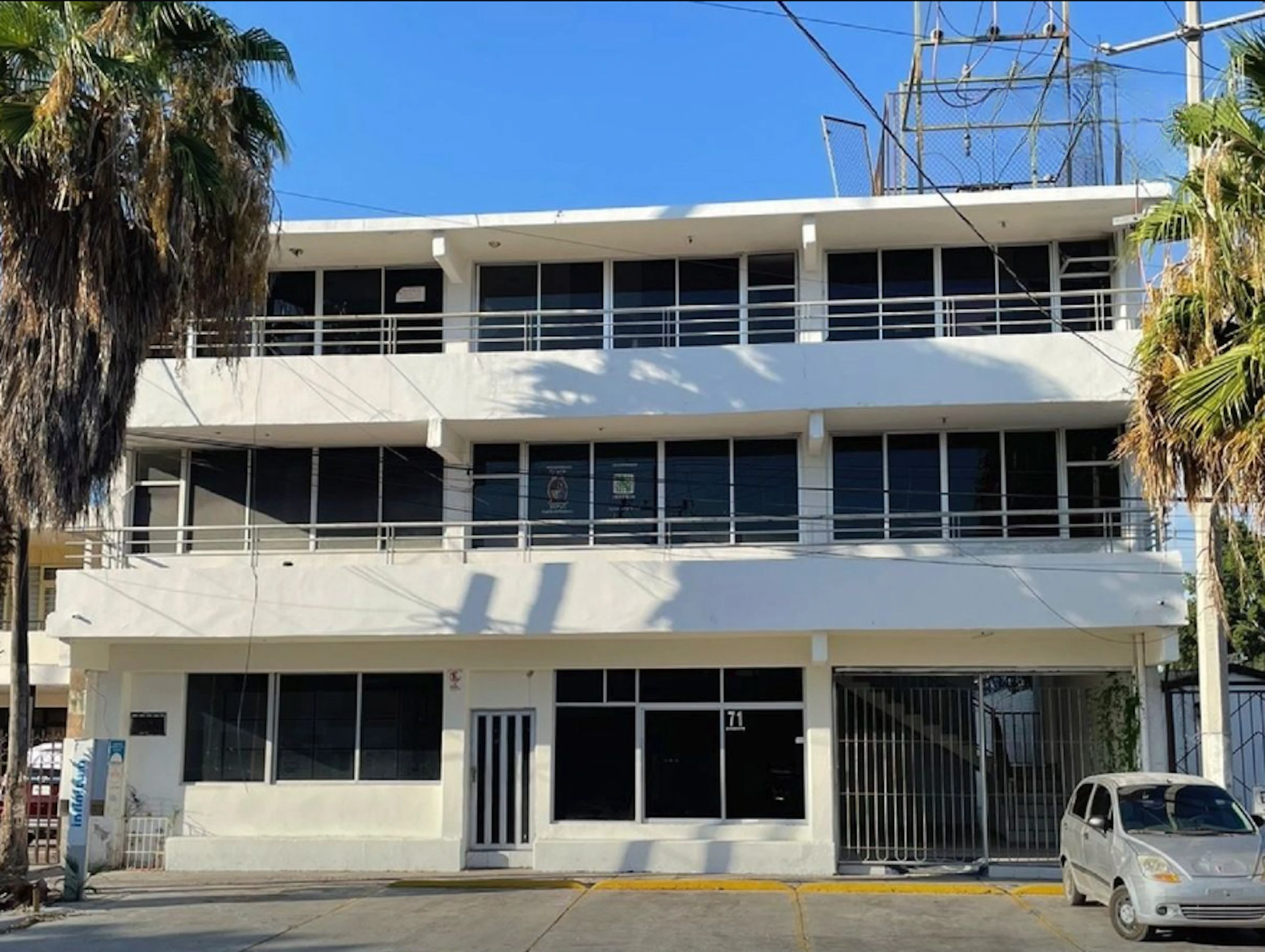 Local Comercial Spot2