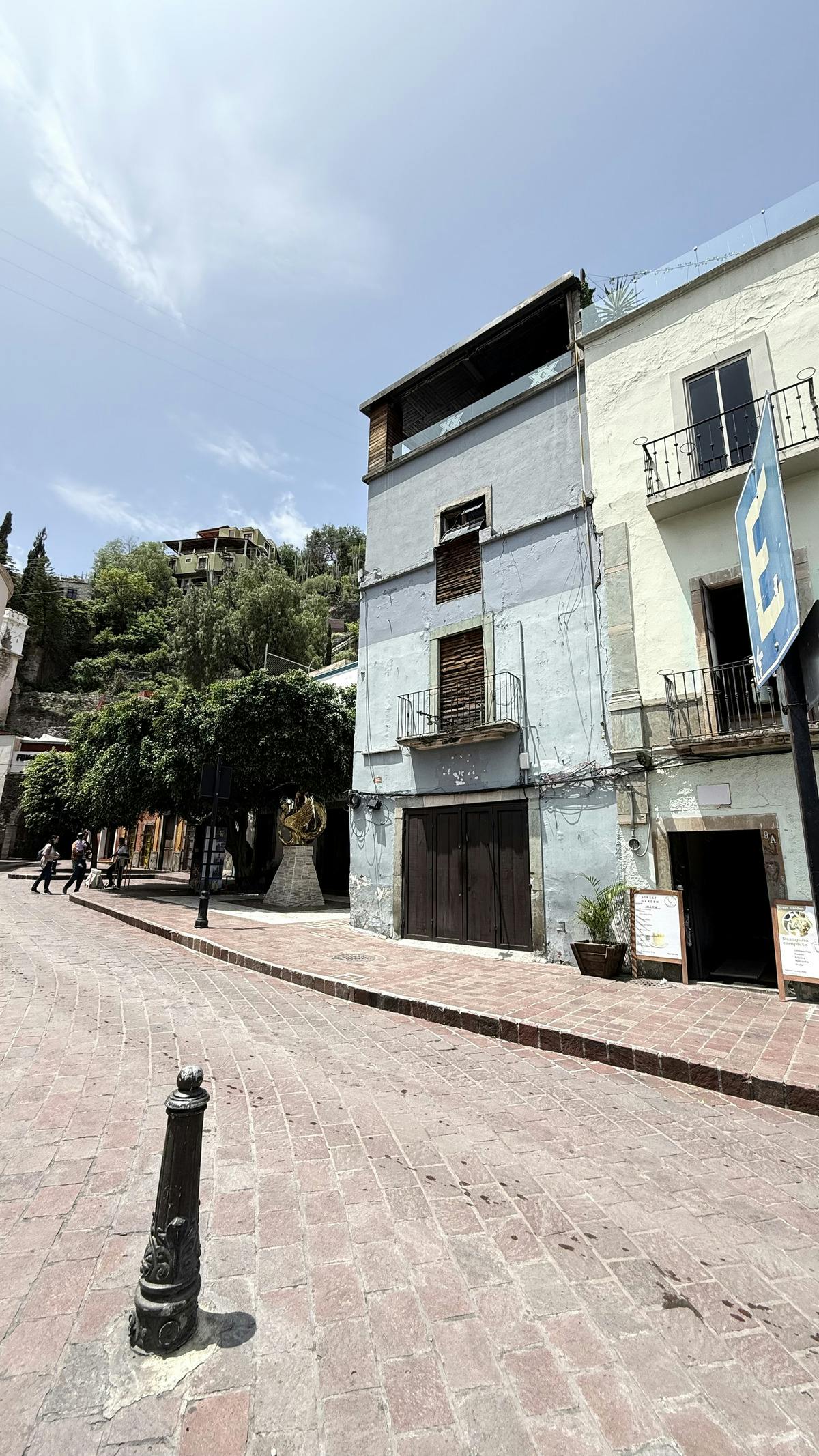 Local Comercial Spot2