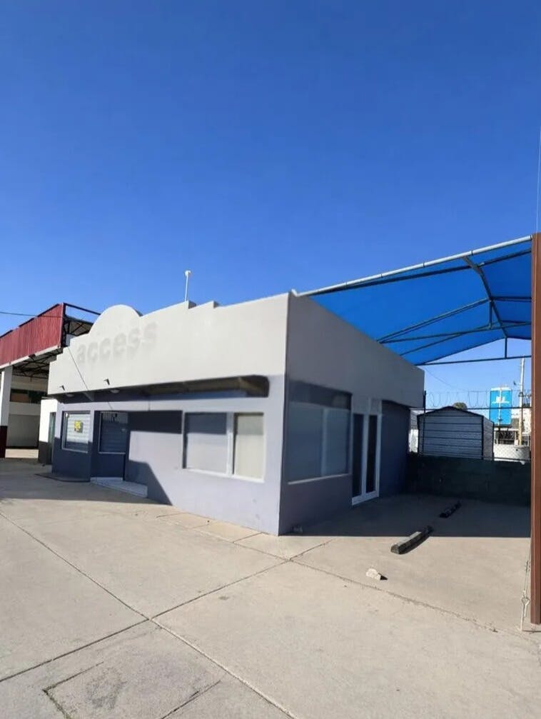 Local Comercial Spot2