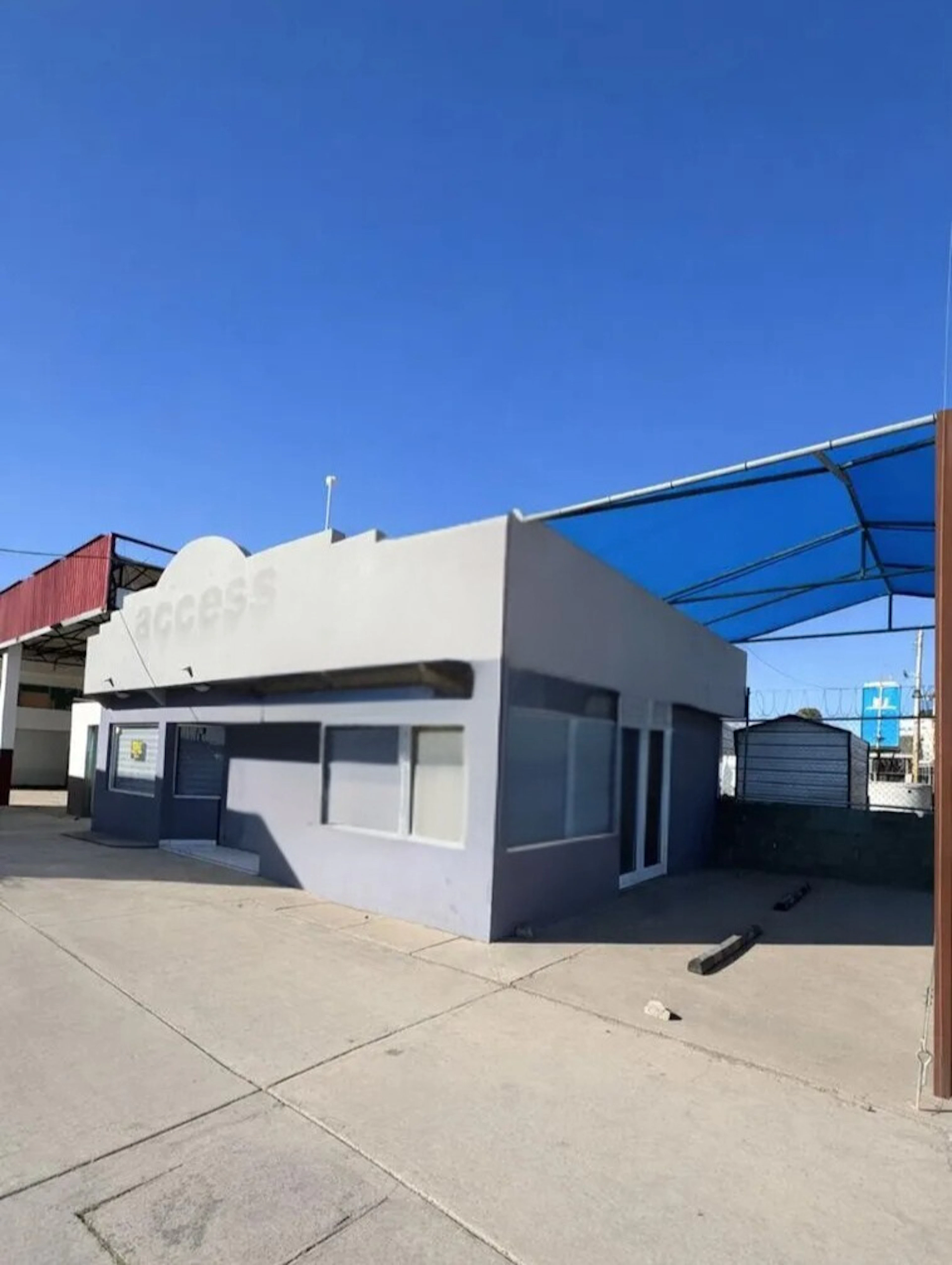 Local Comercial Spot2