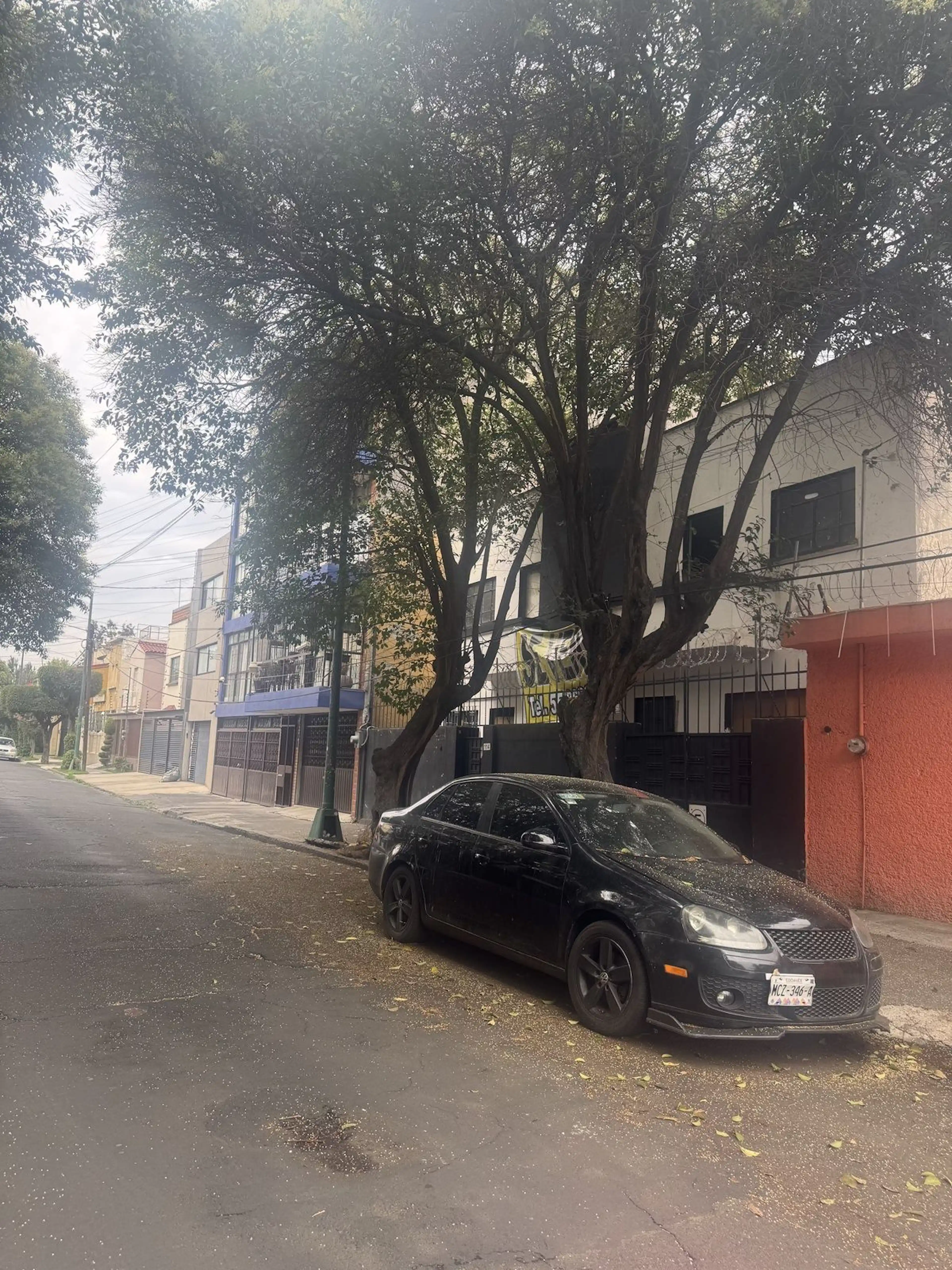 TERRENO  EN VENTA CON 3 NIVELES PERMITIDOS