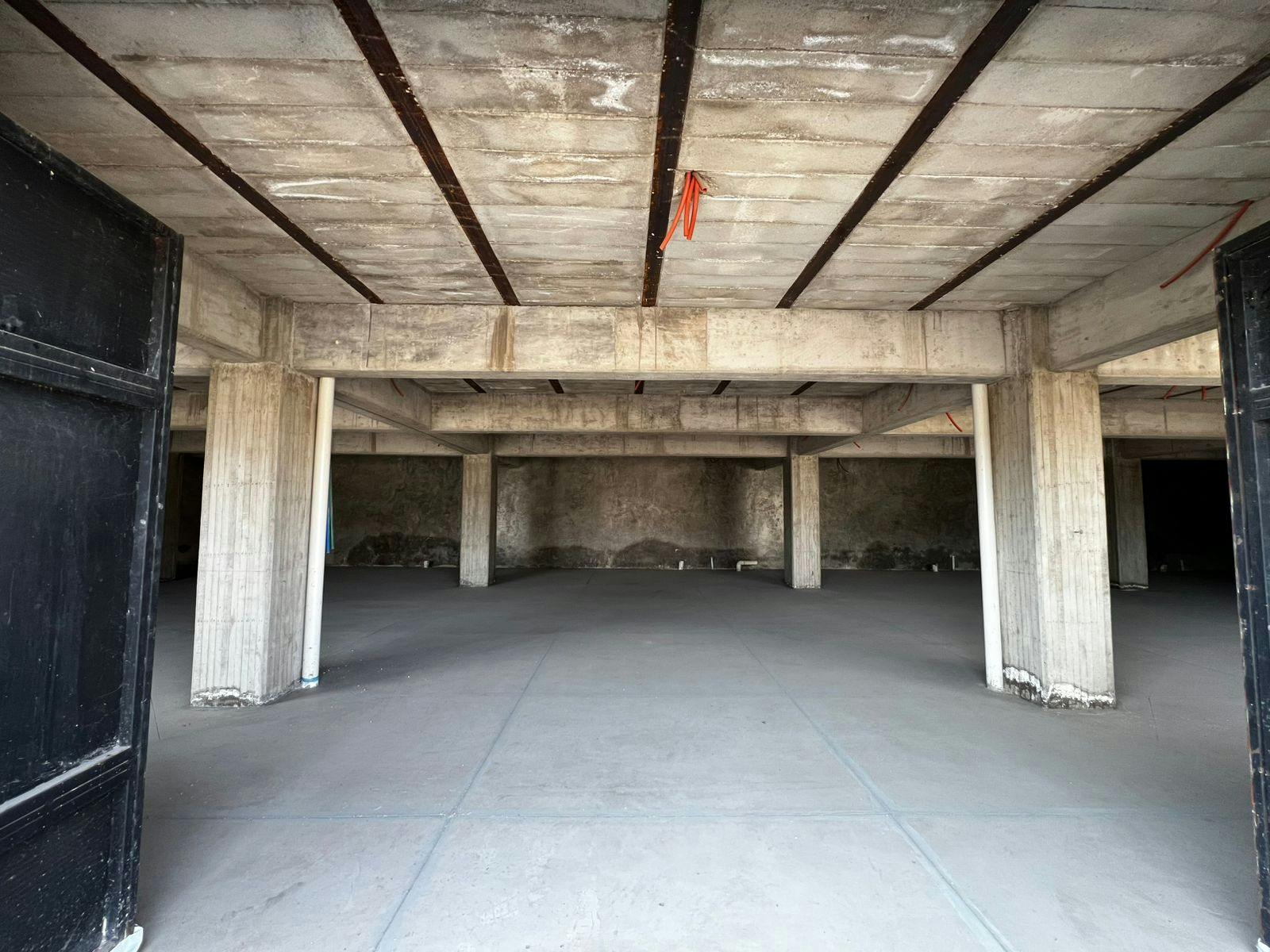 Local Comercial Spot2