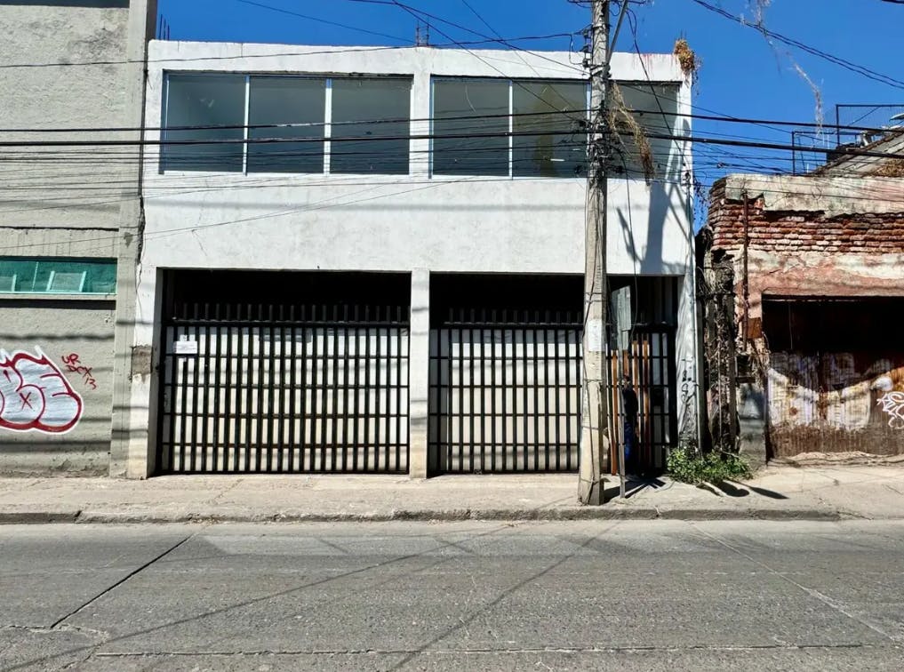 Local Comercial Spot2