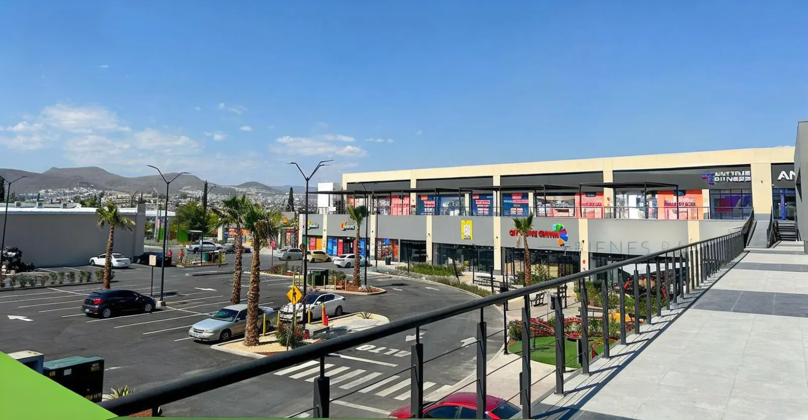Local Comercial Spot2