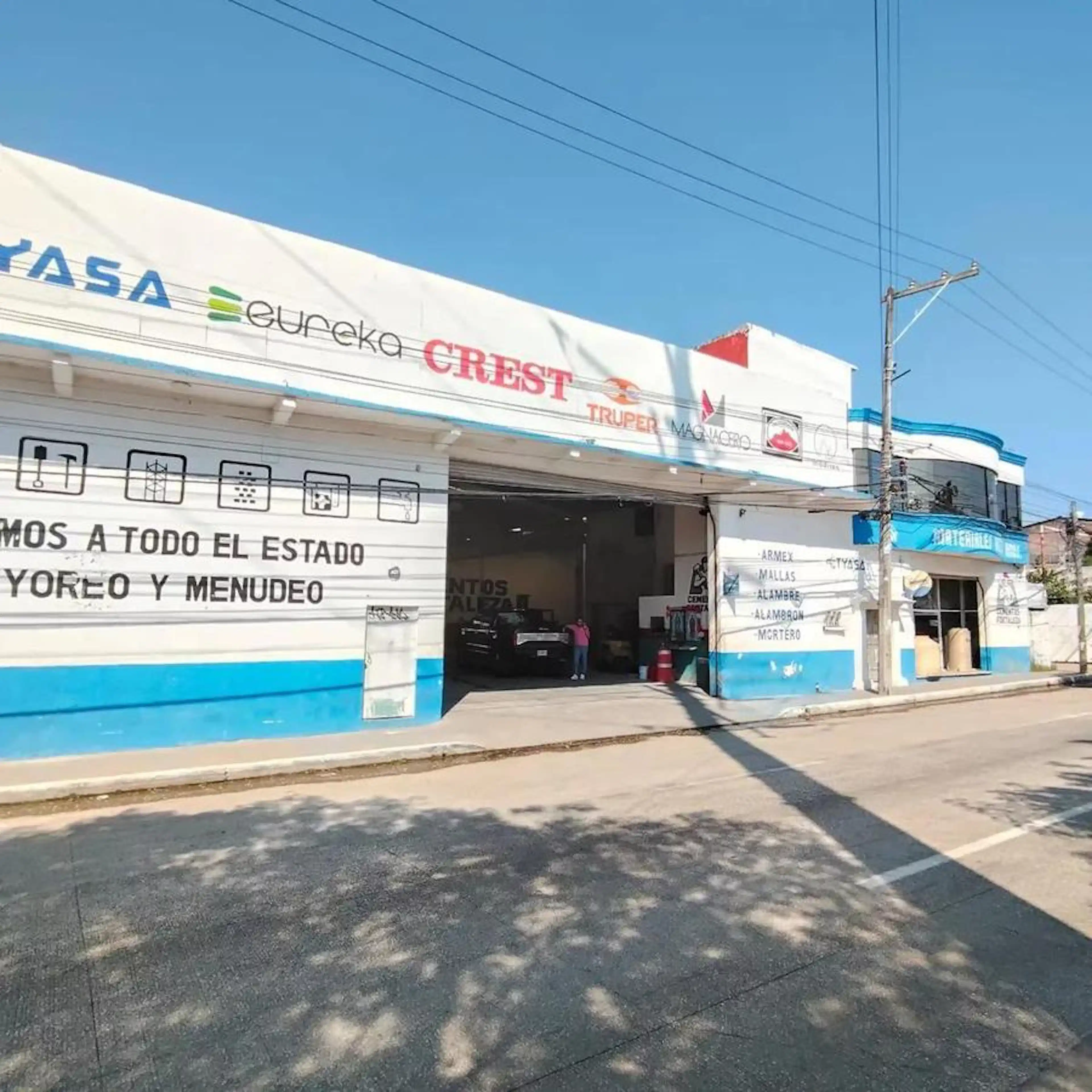 Calle J. B. Lobos