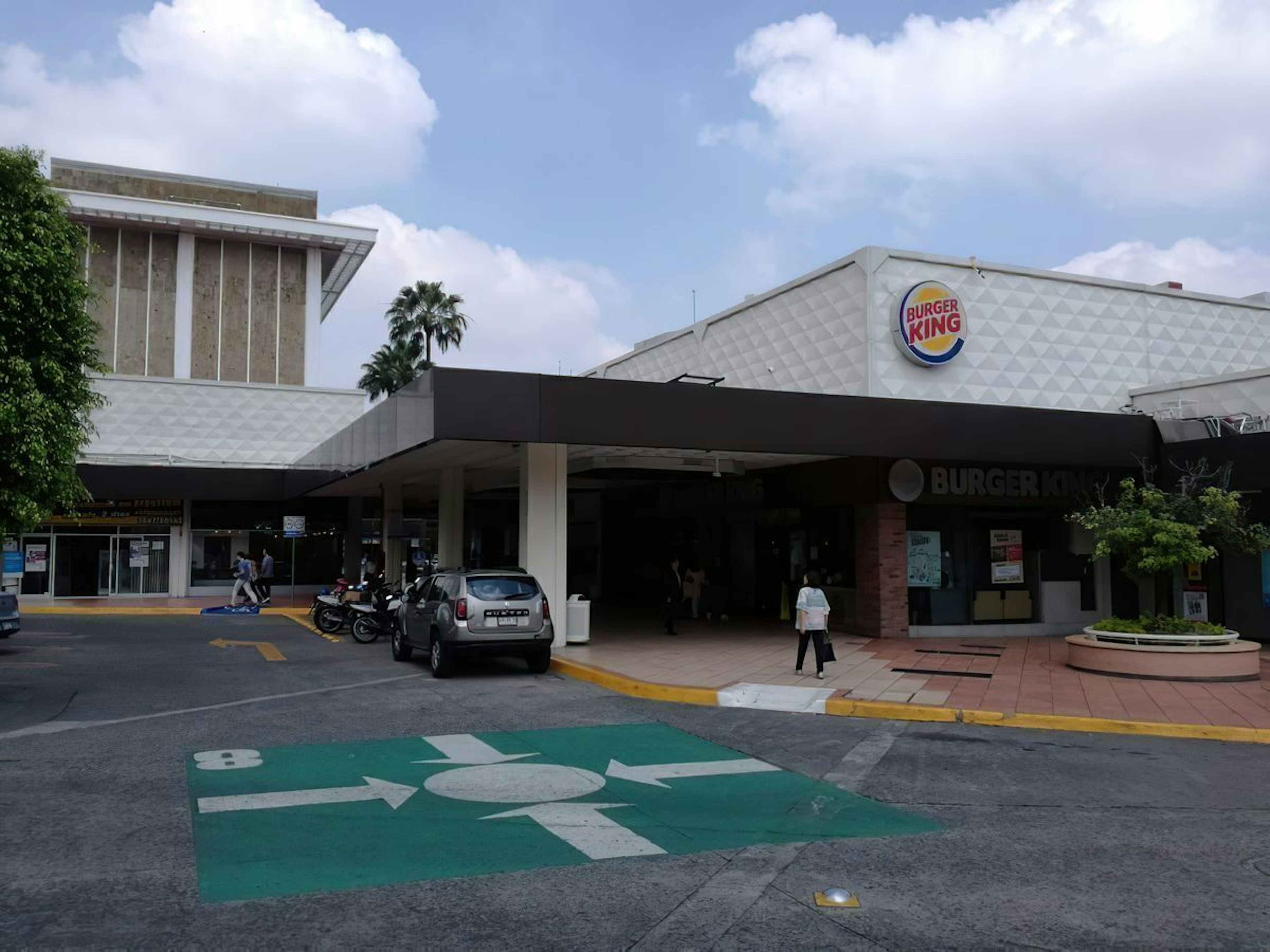 Av. Mariano Otero S/n 1