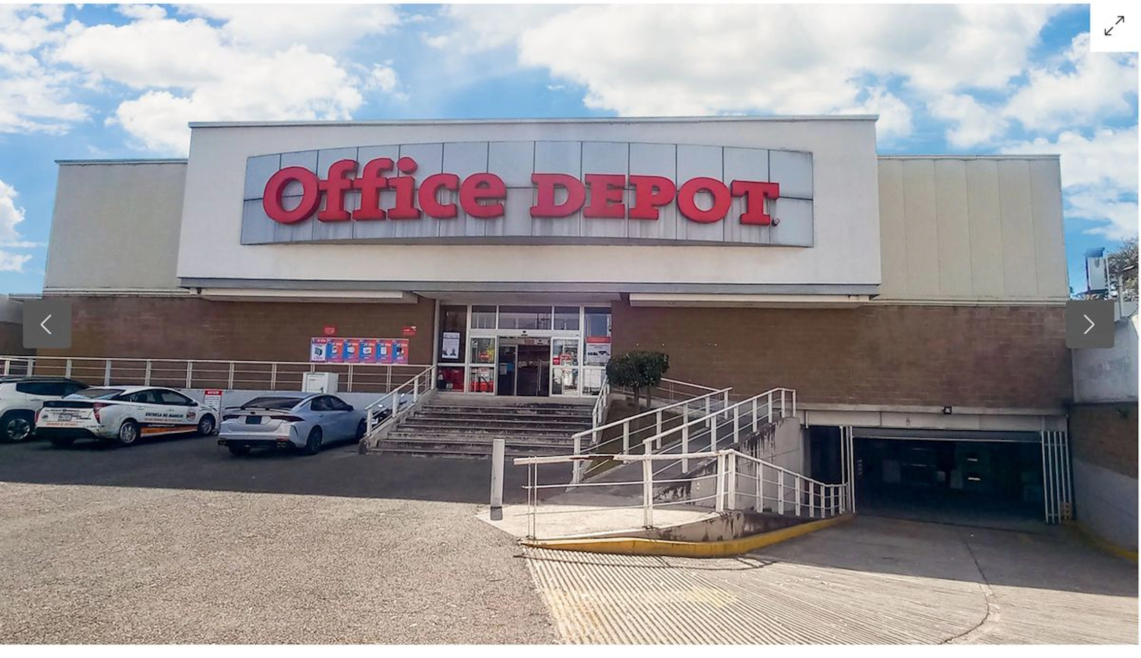 Local Comercial Spot2