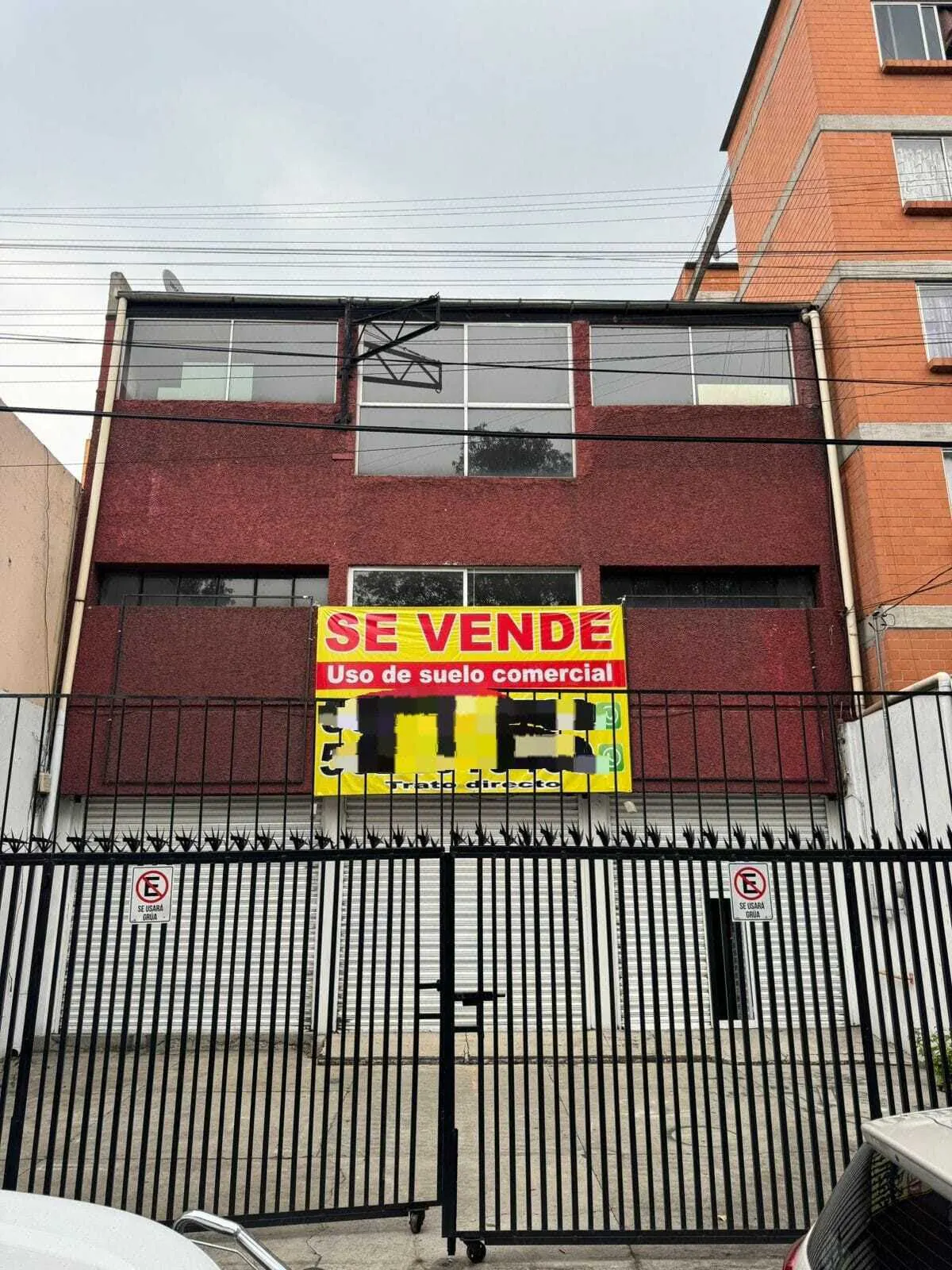 Local Comercial Spot2