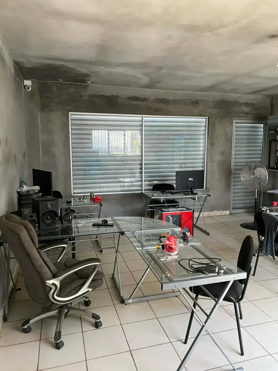 Local Comercial Spot2