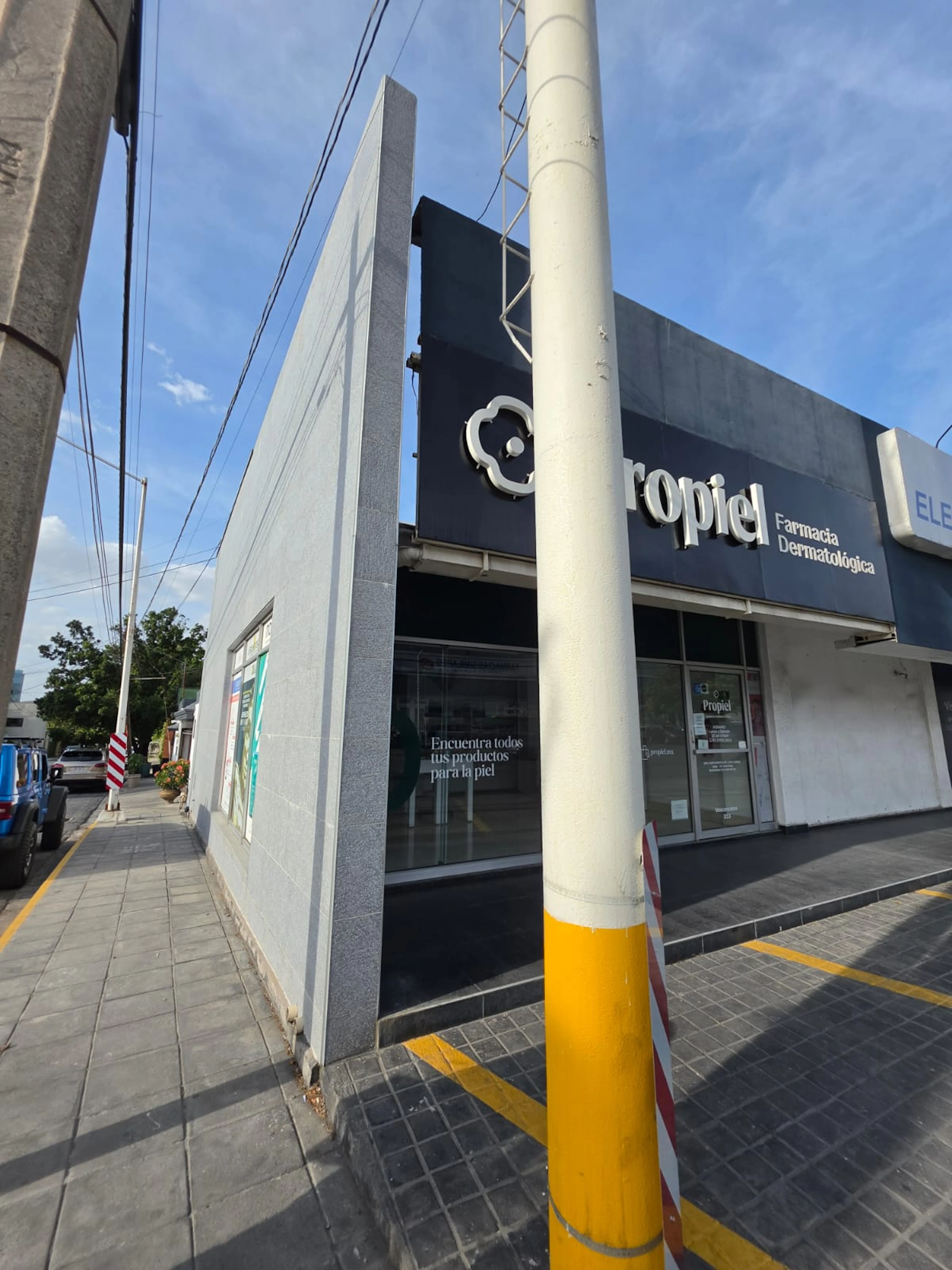 Local Comercial Spot2