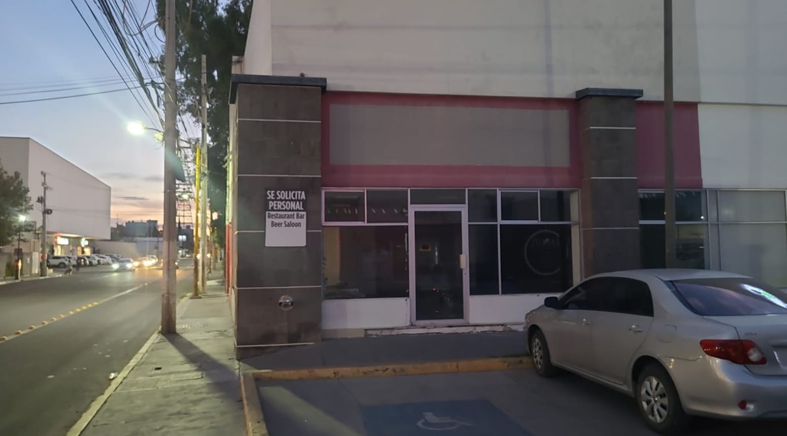 Local Comercial Spot2