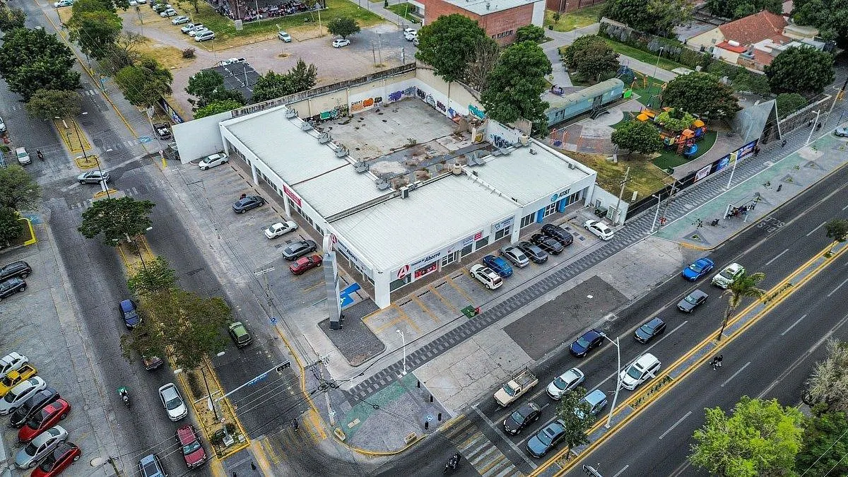 Local Comercial Spot2