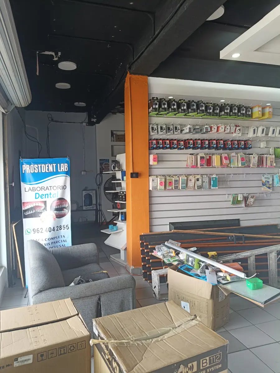 Local Comercial Spot2