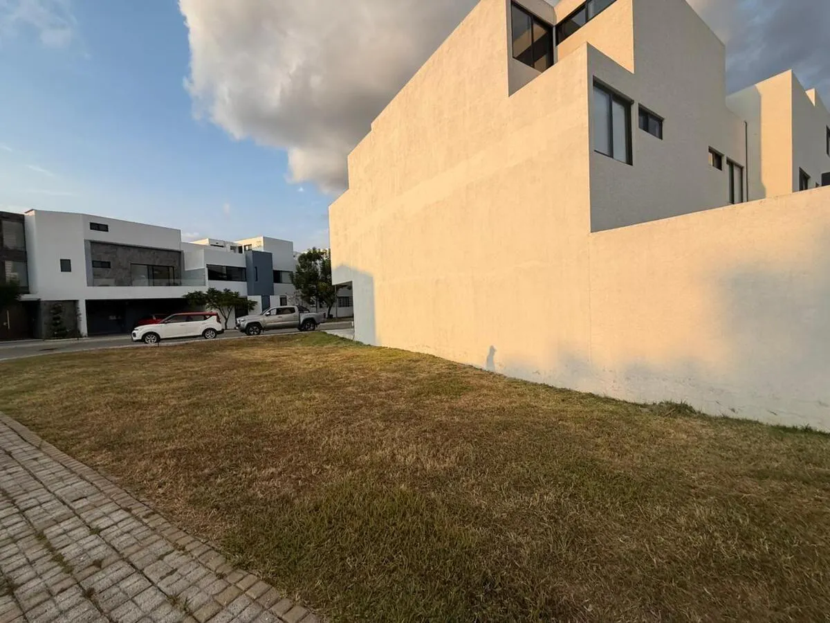 Terreno Spot2