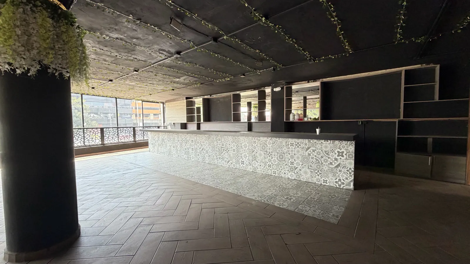 Local Comercial Spot2