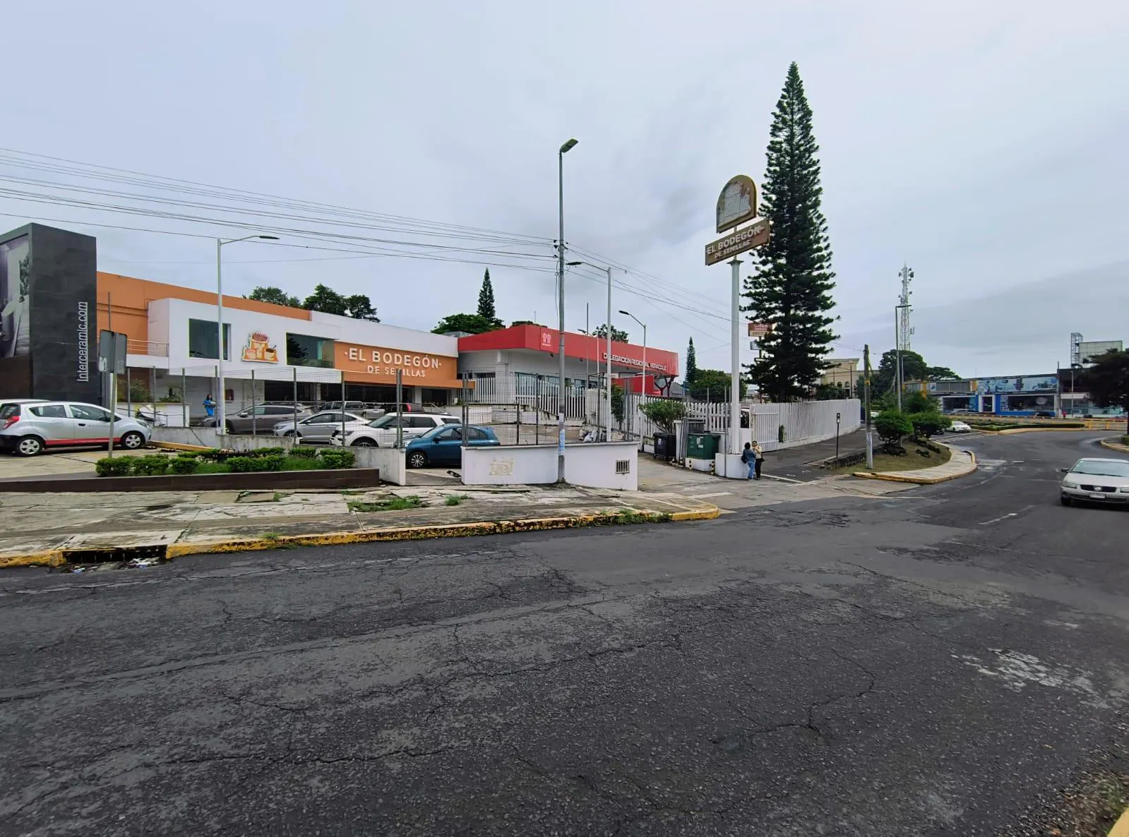 Local Comercial Spot2