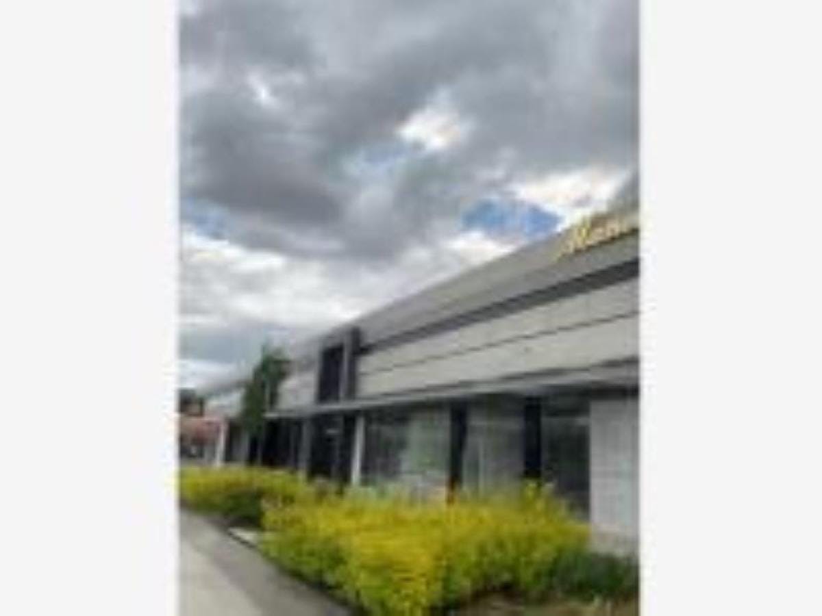 Local Comercial Spot2