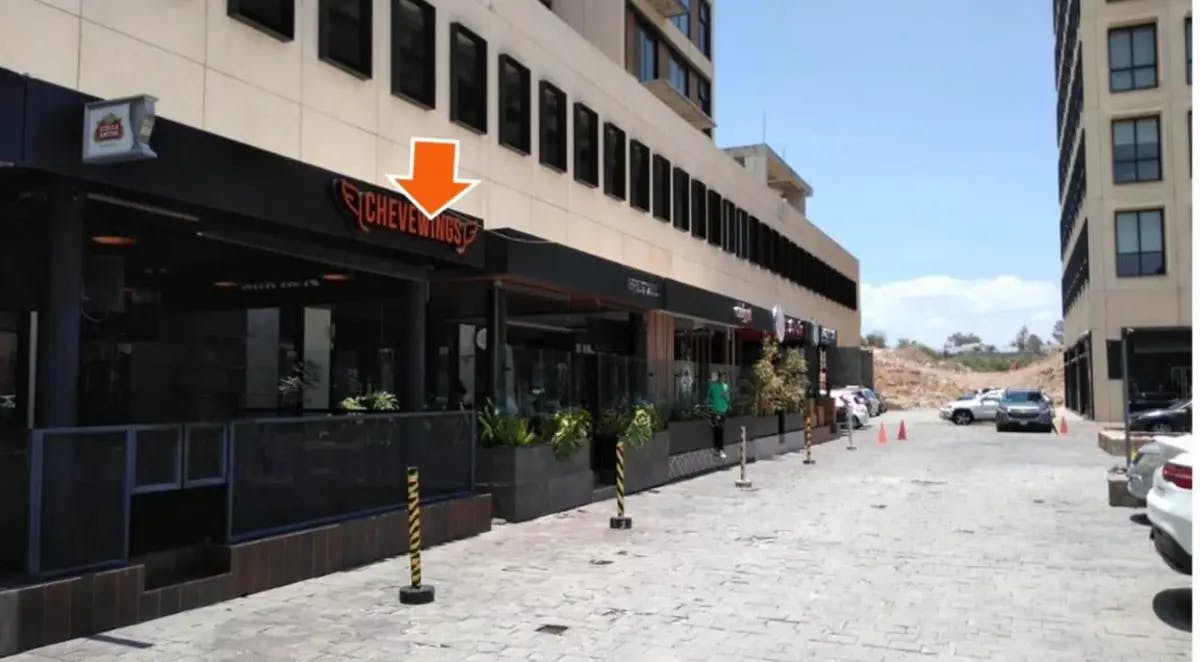 Local Comercial Spot2