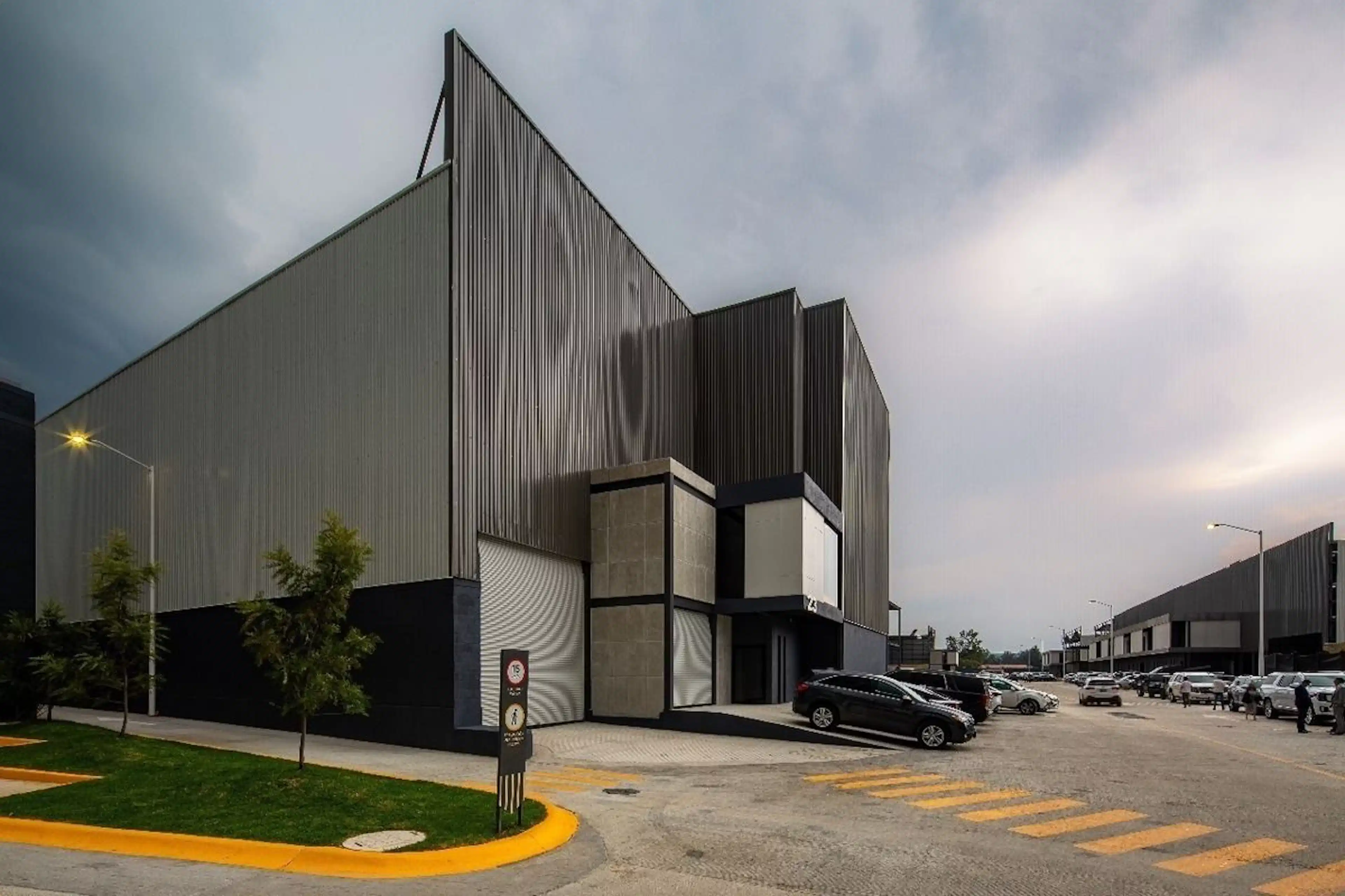 TERRENO INDUSTRIAL EN VENTA EN ELITE PARQUE MONTENEGRO
