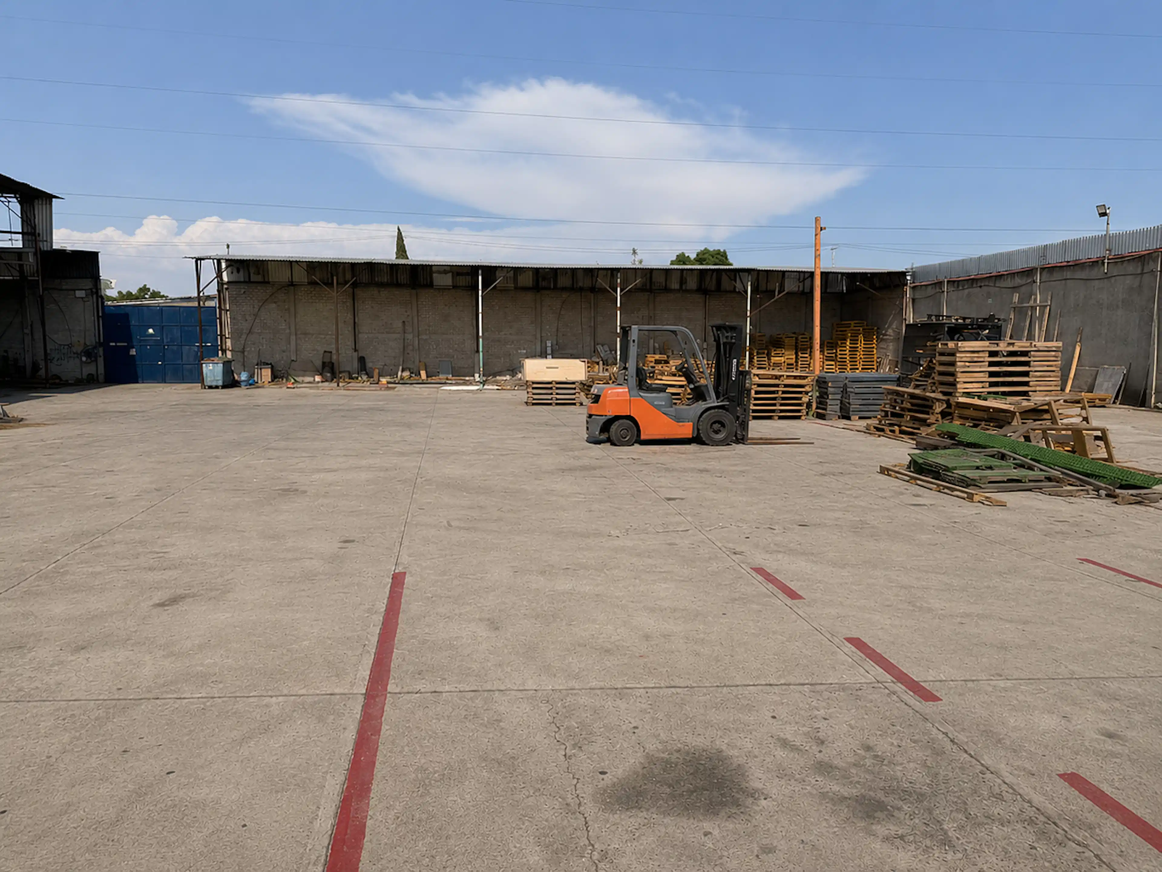 Terreno con Bodega en Renta - Zona Agua Blanca Industrial