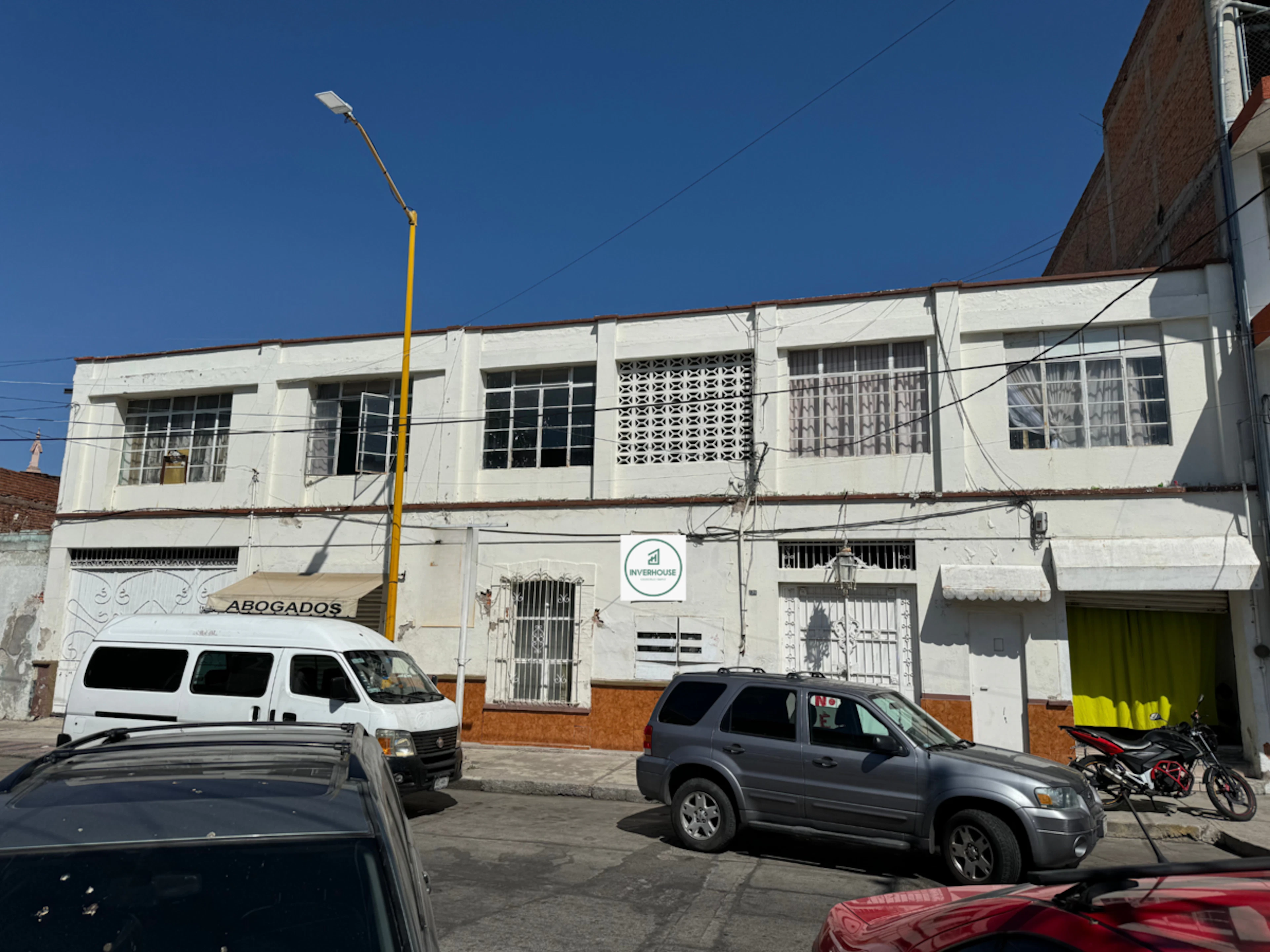 Local Comercial Spot2