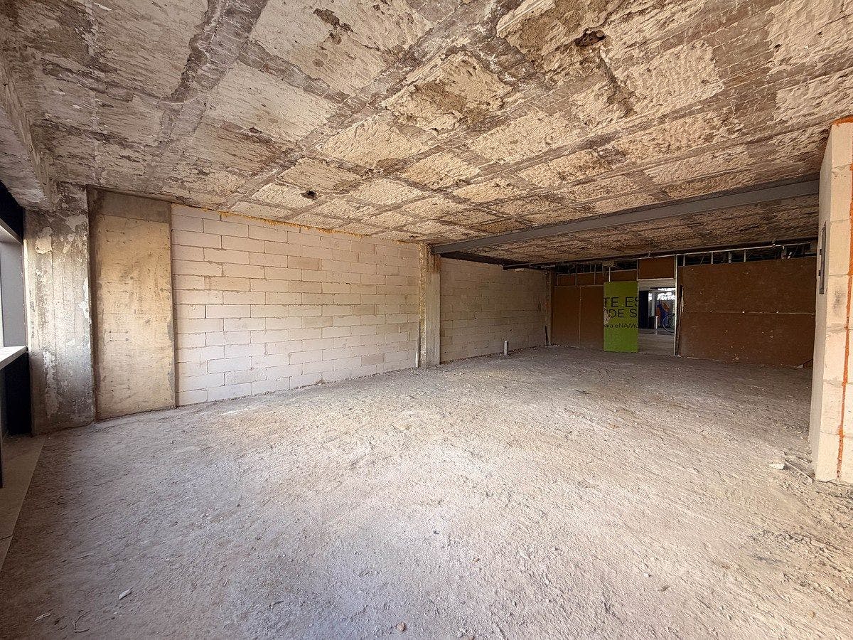 Local Comercial Spot2