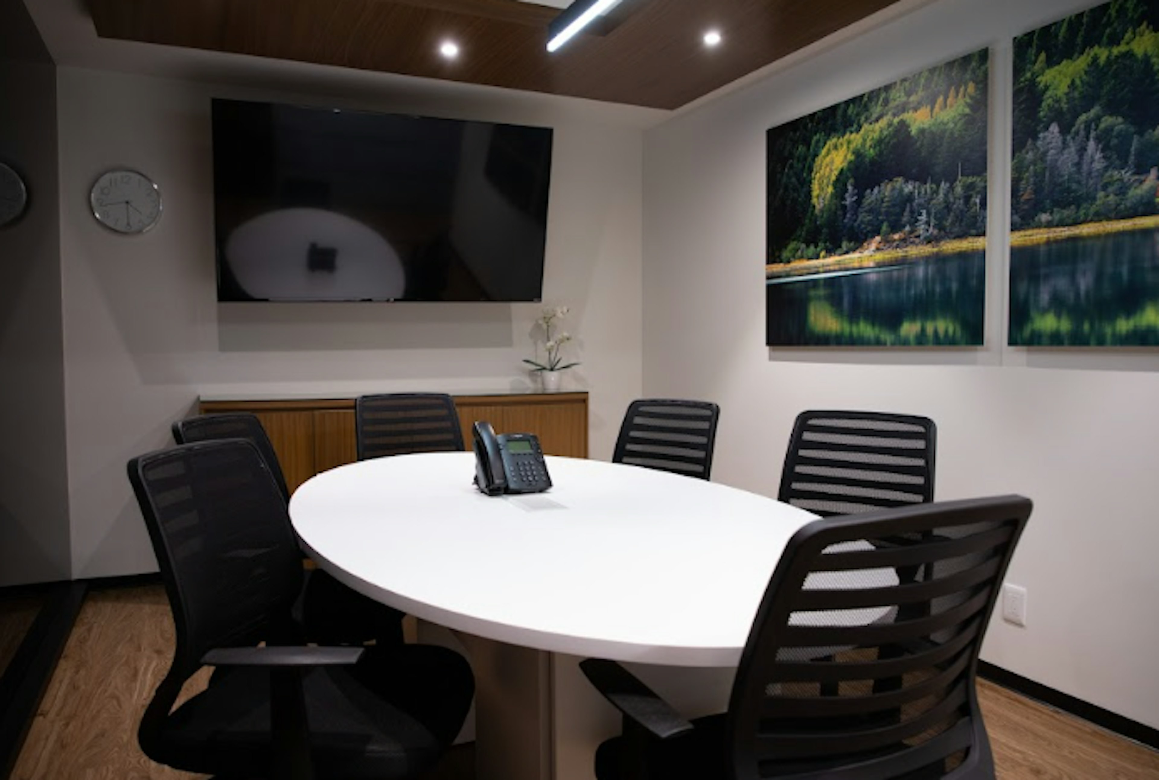 Oficina De 4-6 Personas-photo