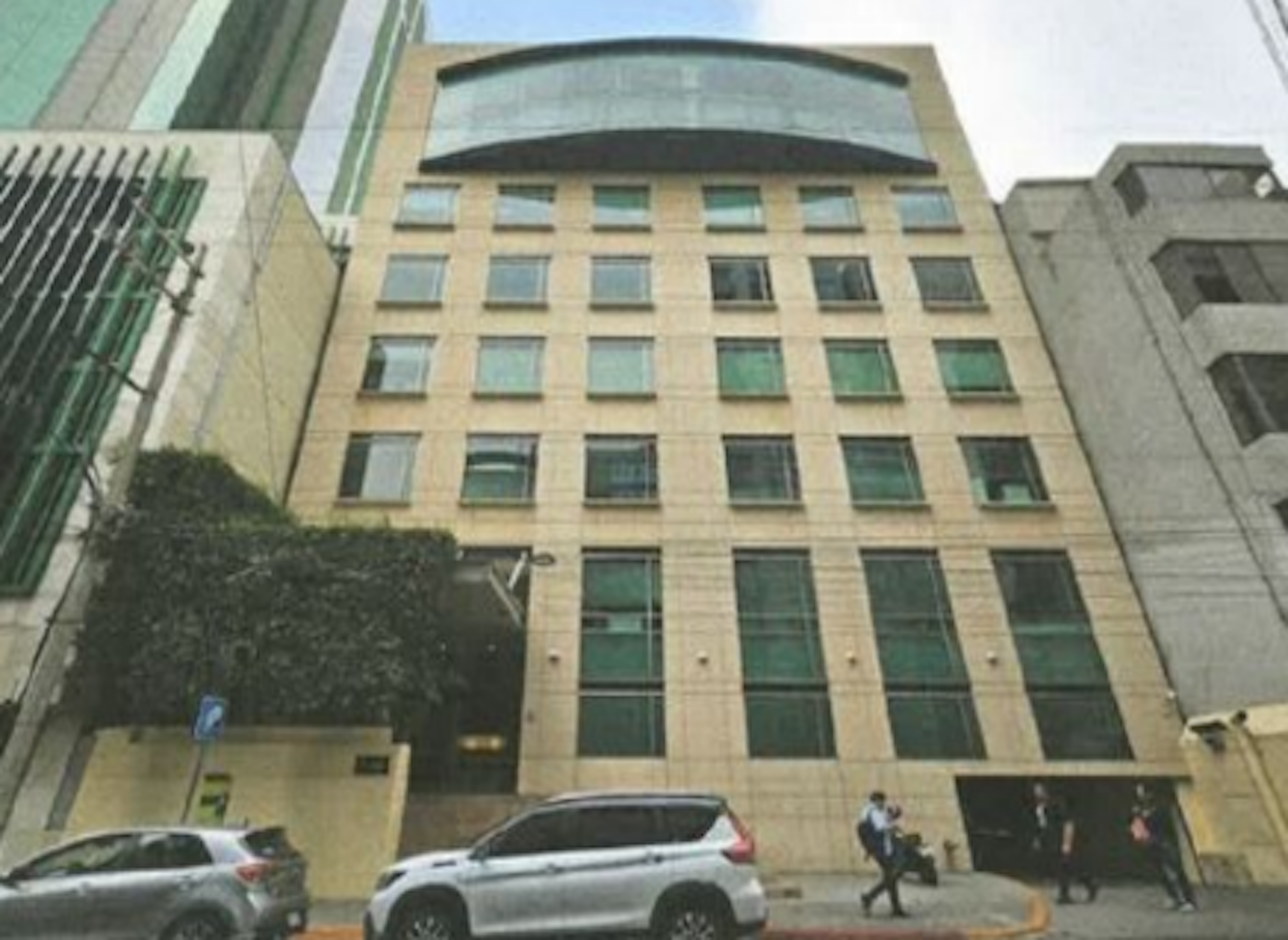Spot image 0