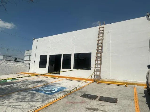 Local Comercial Spot2