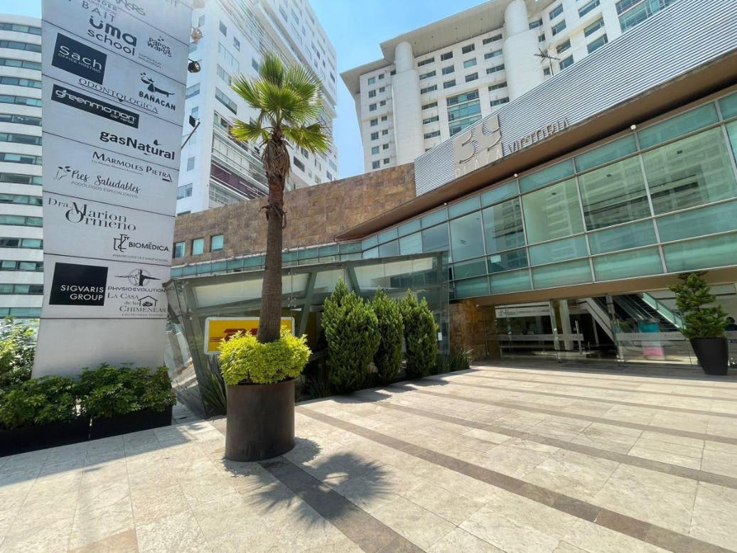 Local Comercial Spot2