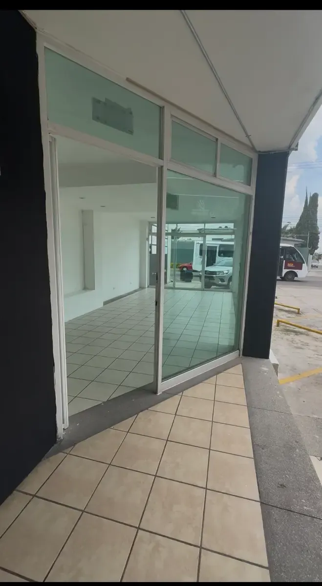 Local Comercial Spot2
