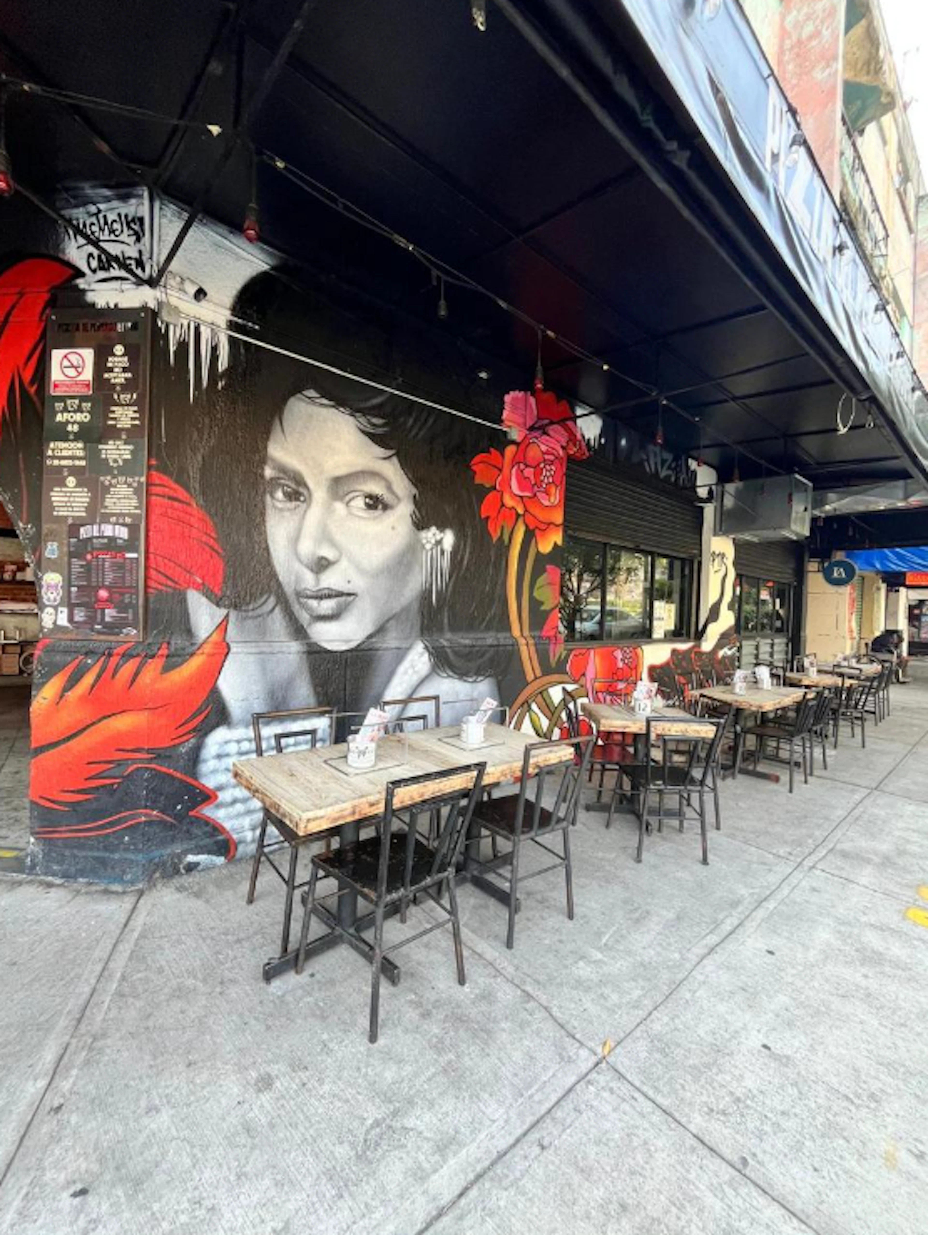 Local Comercial Spot2