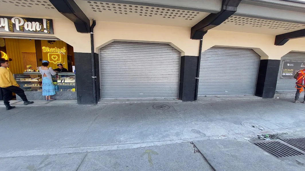 Local Comercial Spot2