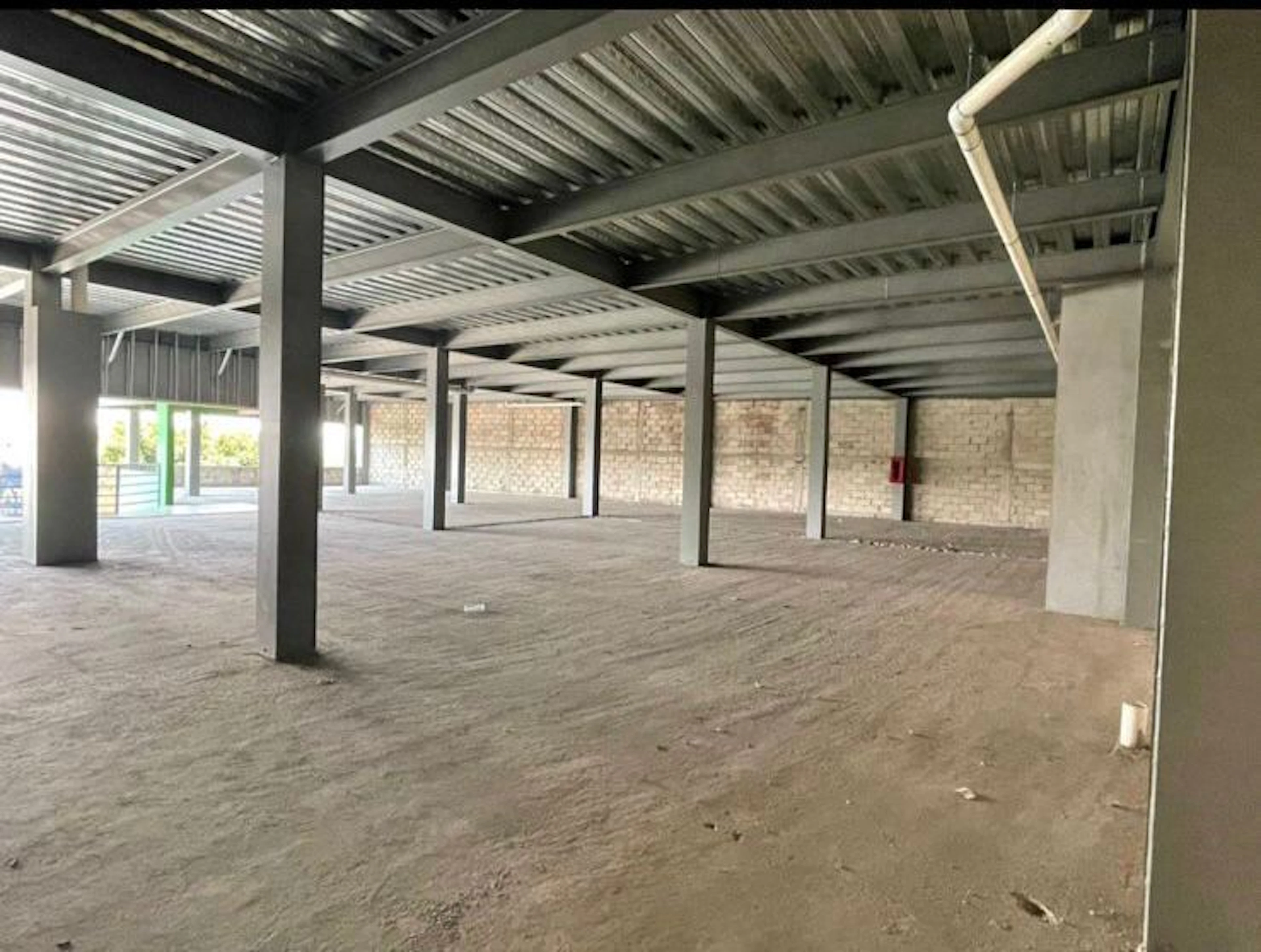 Local Comercial Spot2