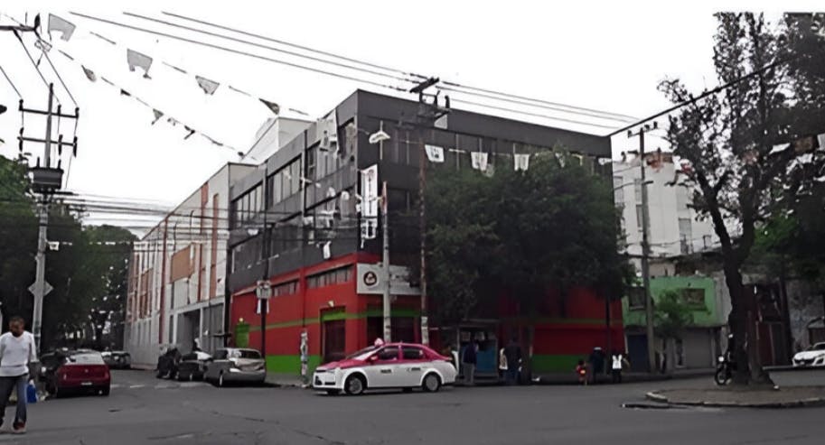 Local Comercial Spot2