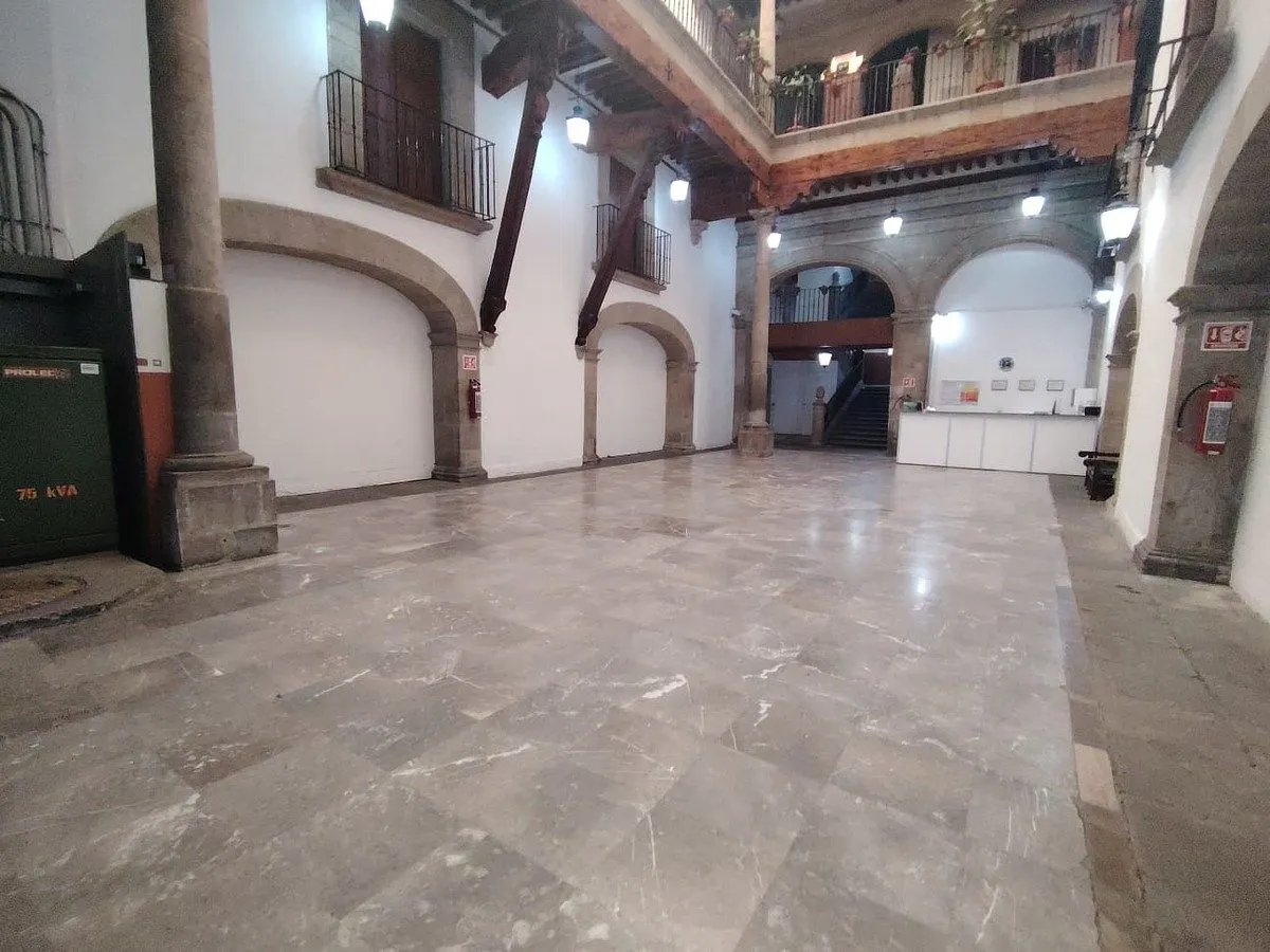 Local Comercial Spot2