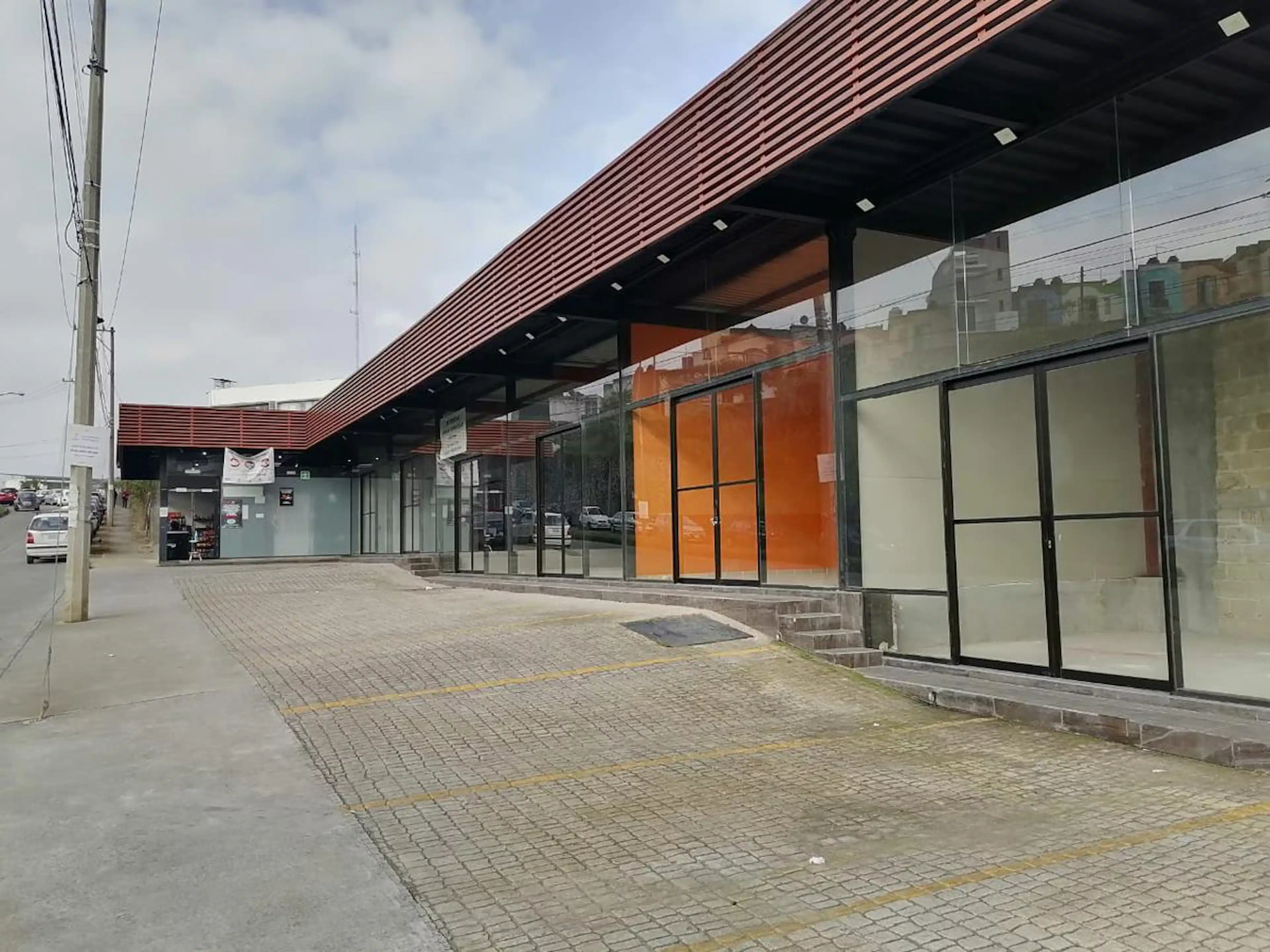 Local Comercial En Renta Fracc Las Fuentes Xalapa Ver. S/n