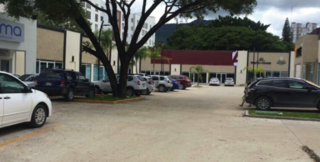 Local Comercial Spot2