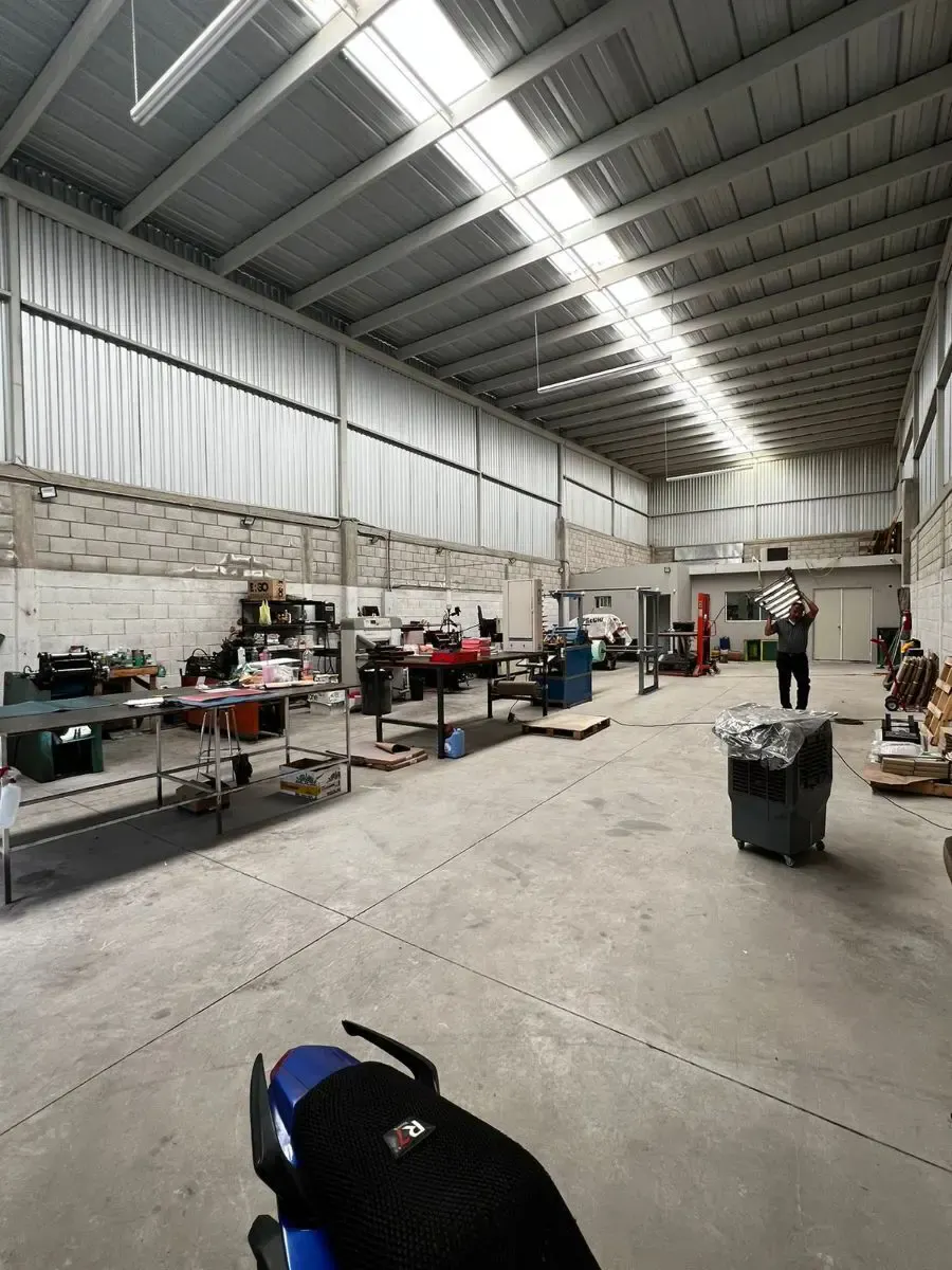 Industrial Spot2