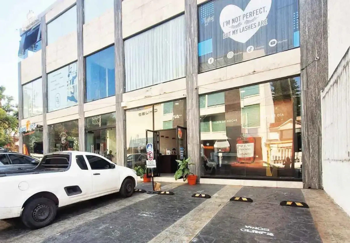 Local Comercial Spot2