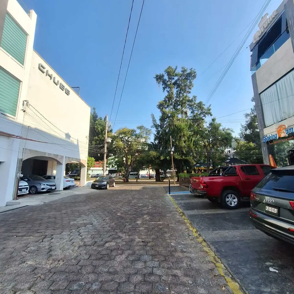Local Comercial Spot2