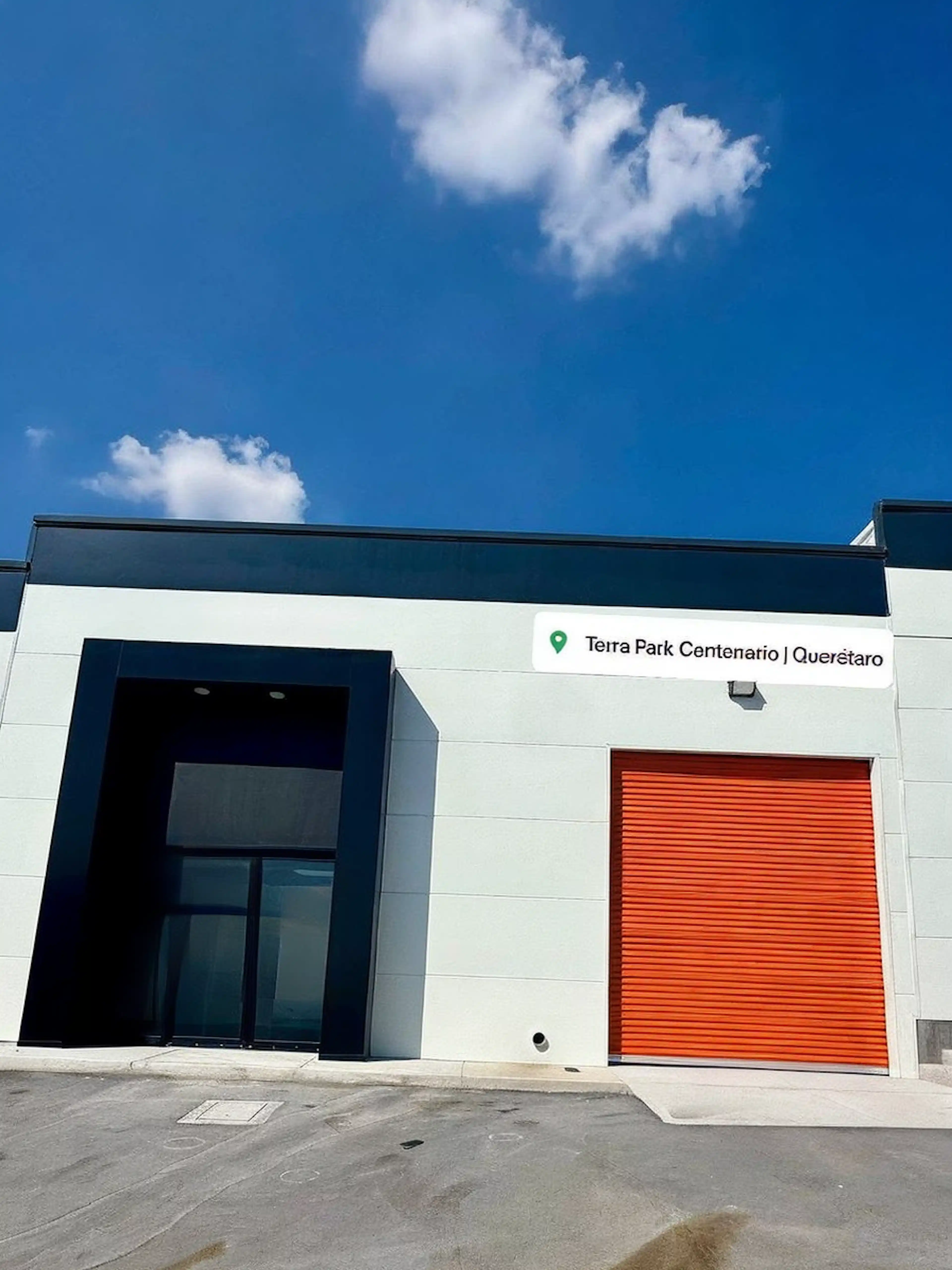 RENTA DE BODEGA EN TERRA PARK. 200 M2