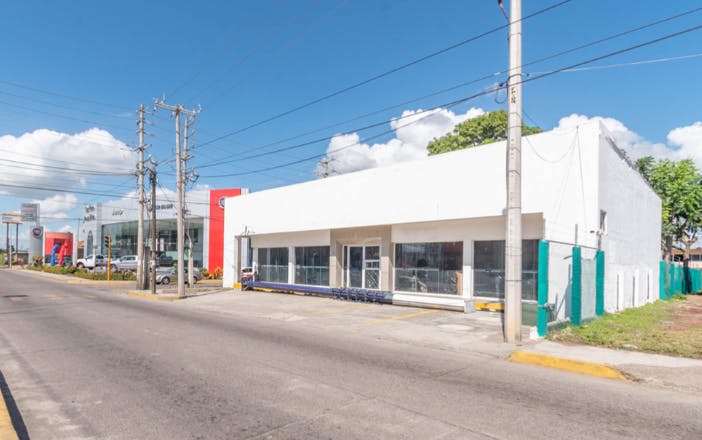 Local Comercial Spot2