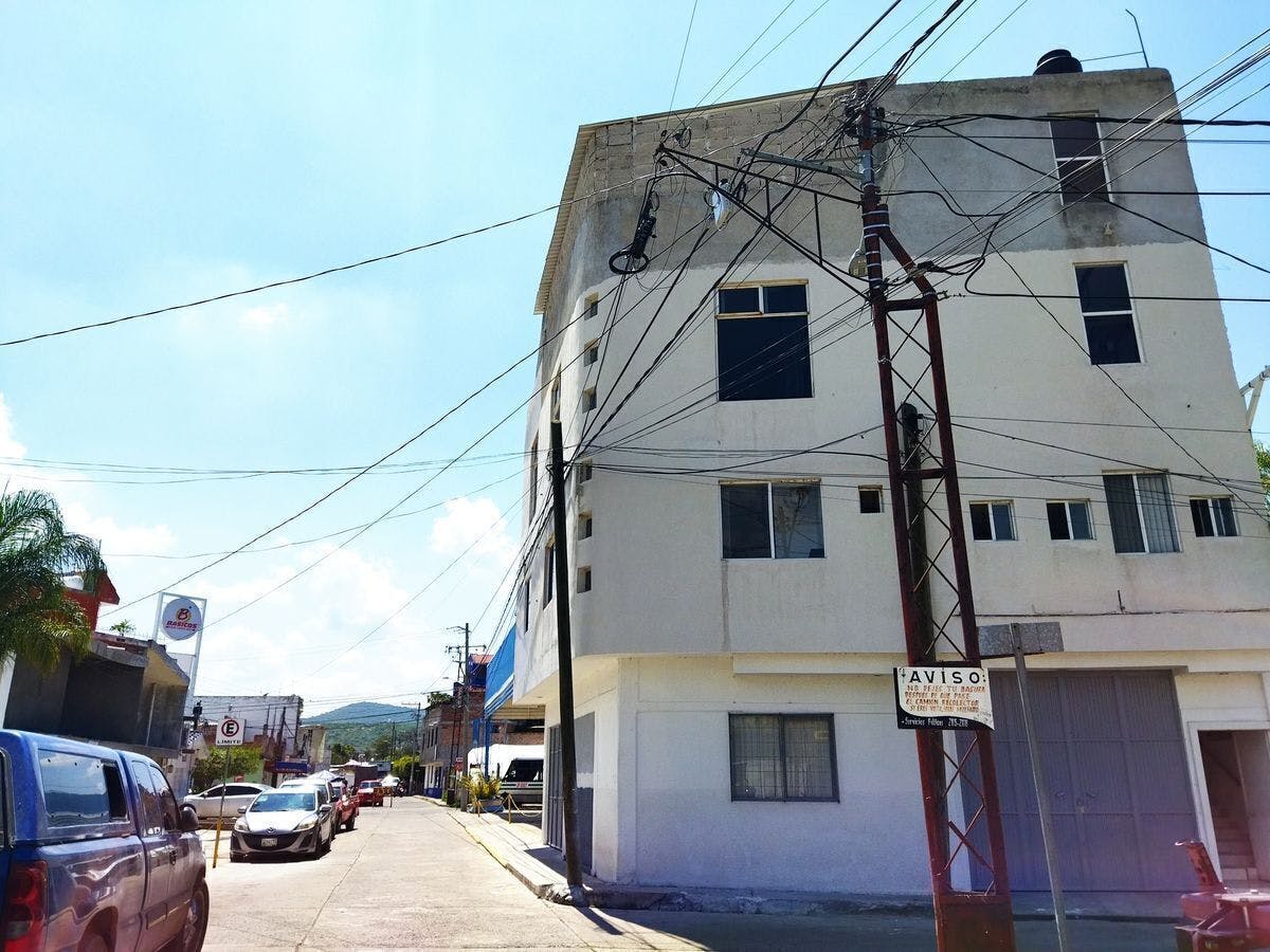 Local Comercial Spot2